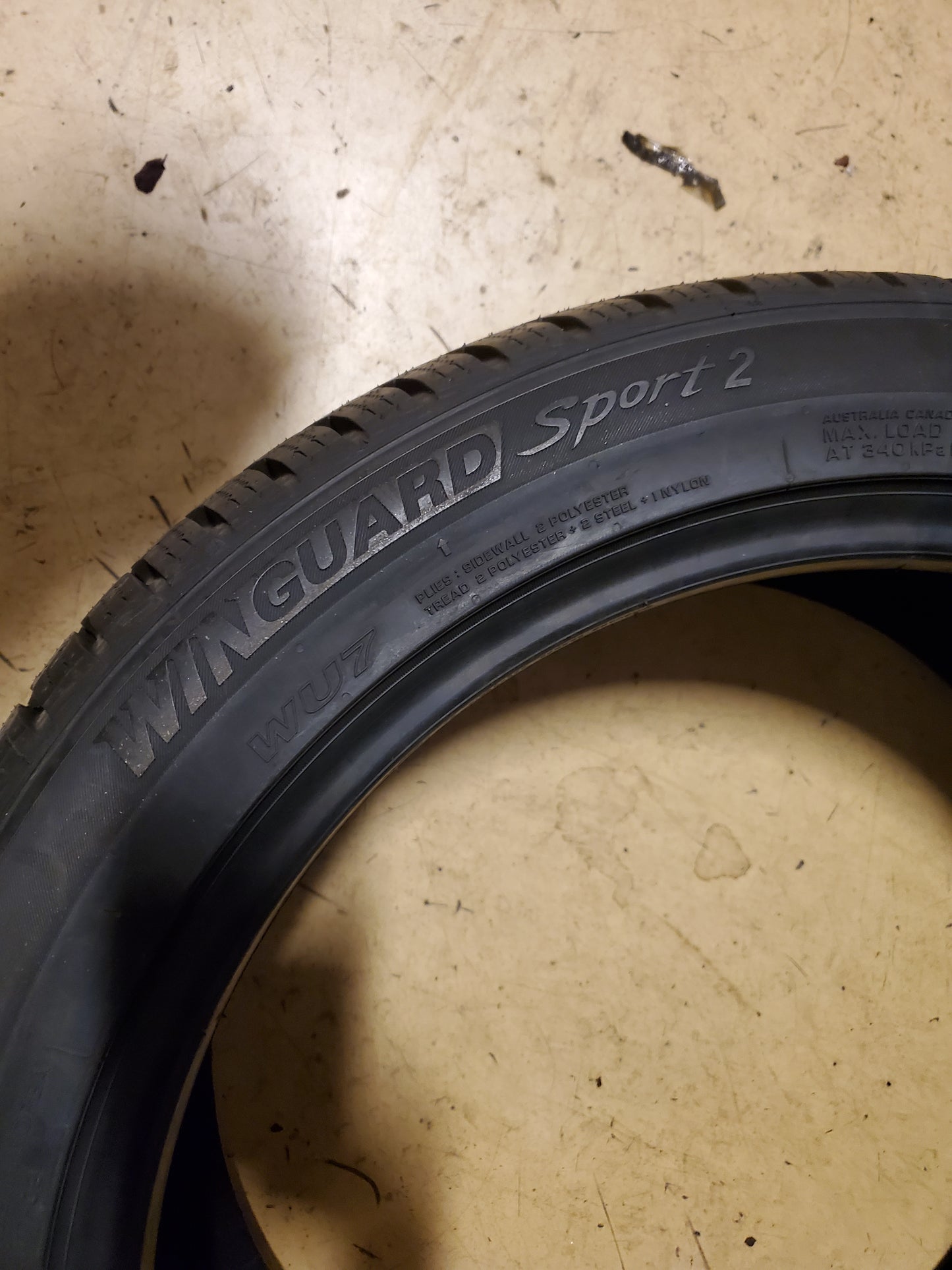 NEXEN WINGUARD SPORT 2 BSW P 235 45 18 98V XL WINTER TIRE 15477NXK