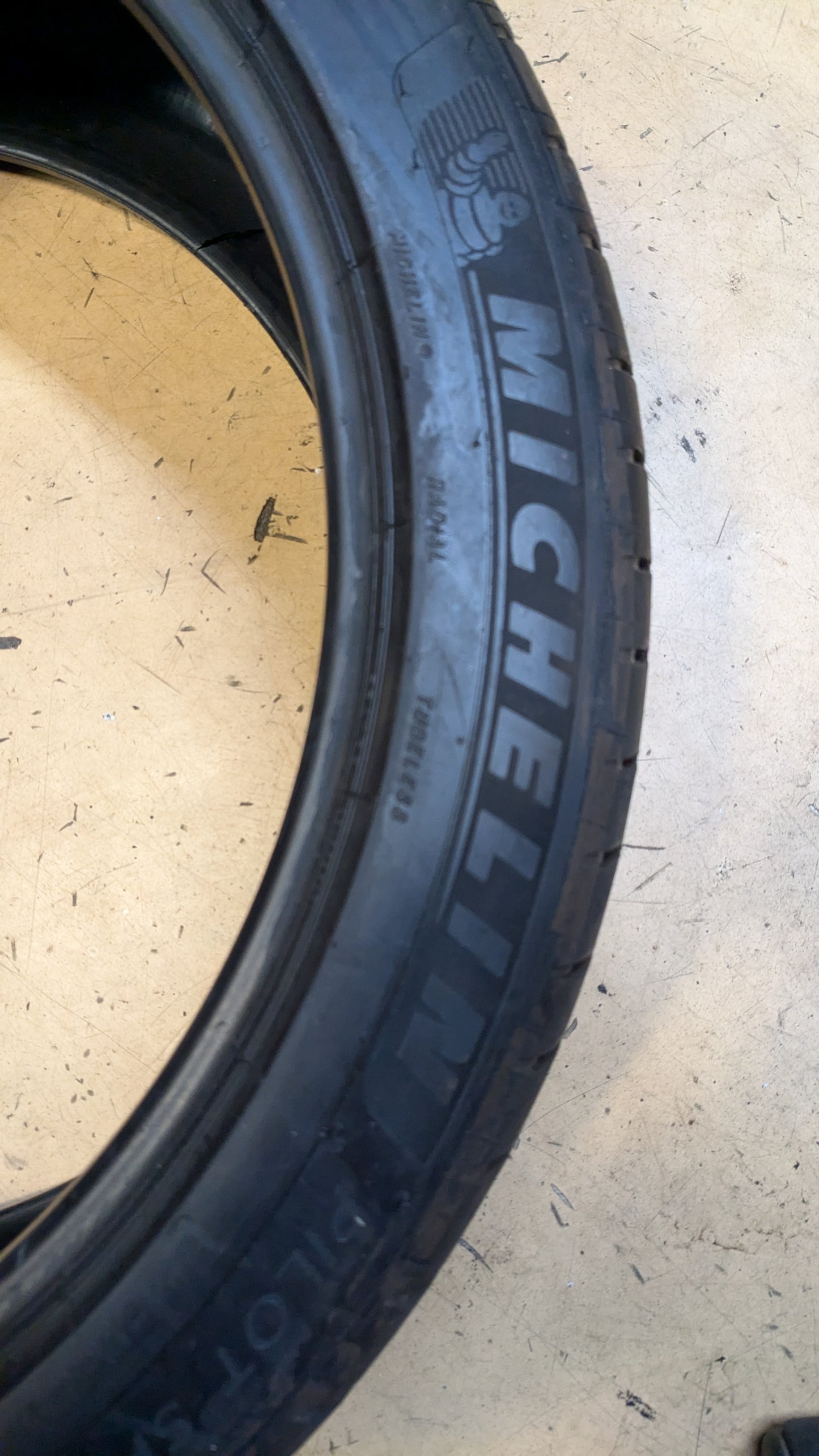 MICHELIN PILOT SPORT 4S BSW P 285 40 23 111Y XL PERFORMANCE TIRE 05372