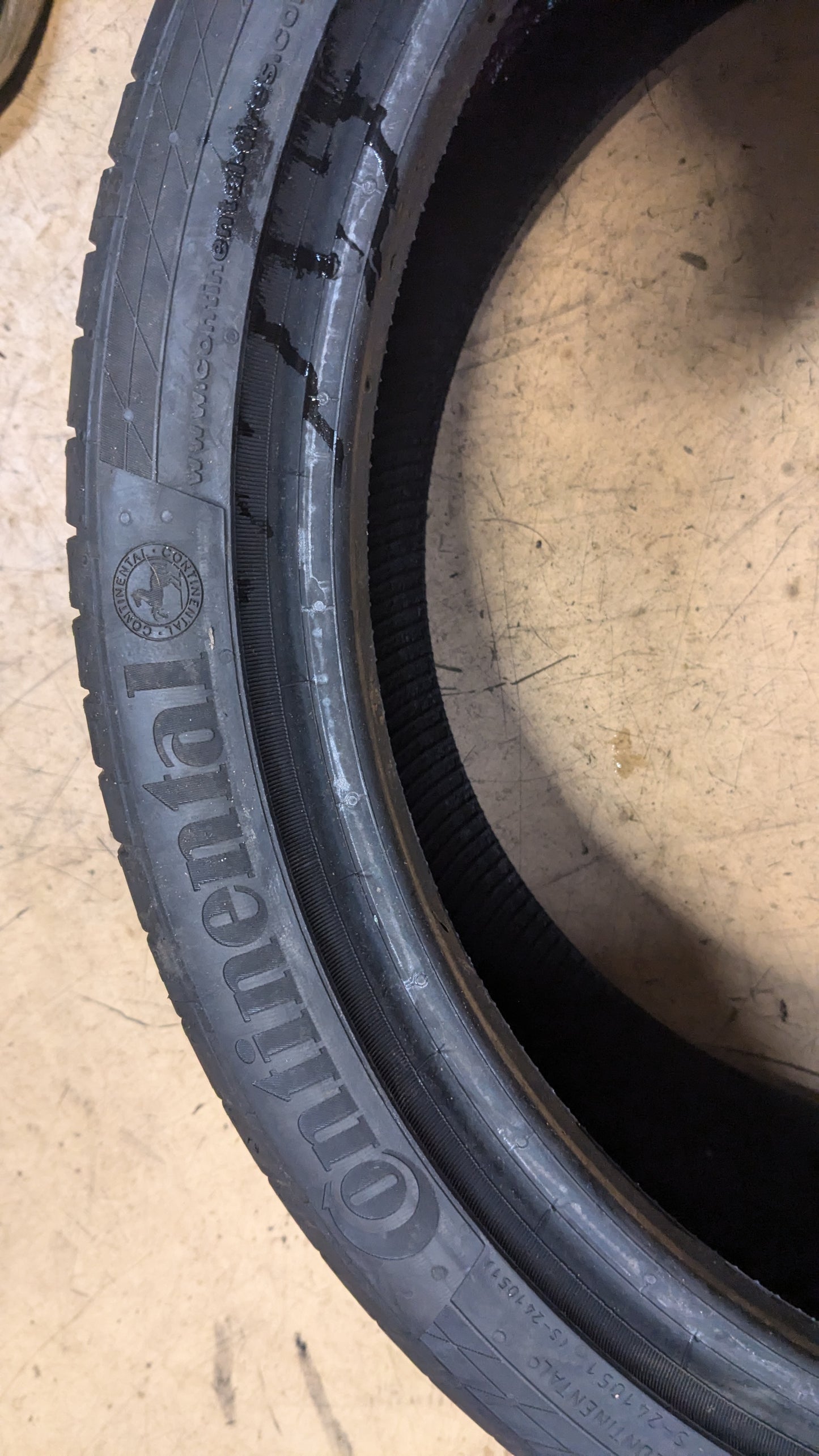 CONTINENTAL CONTISPORTCONTACT 5 MOE SSR BSW P 245 35 19 93Y XL 03562720000