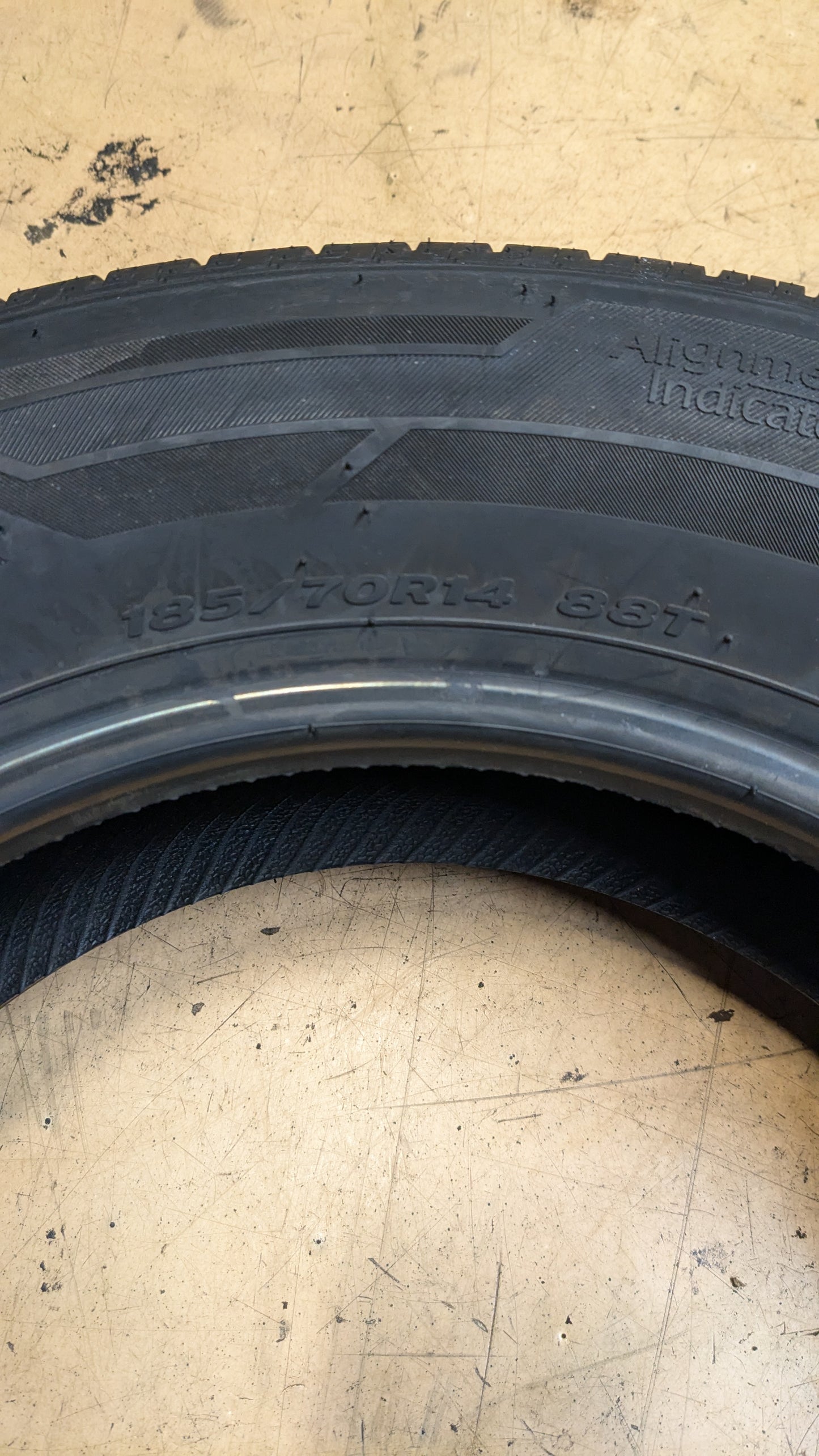 HANKOOK KINERGY ST BSW P 185 70 14 88T ALL SEASON TIRE 1021906