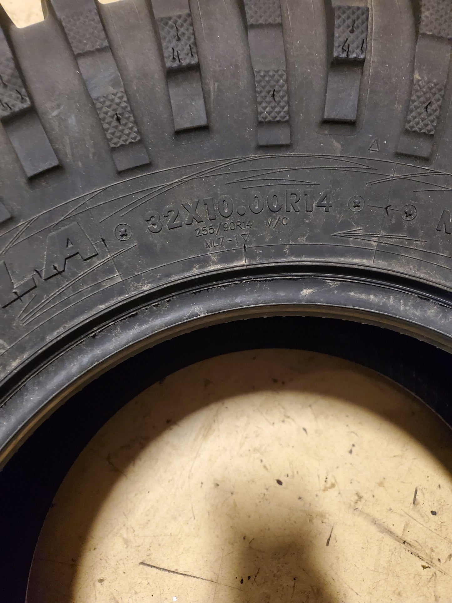 MAXXIS ML7 ROXXZILLA BSW 32 10 14 8PLY ATV/UTV TIRE TM00161900