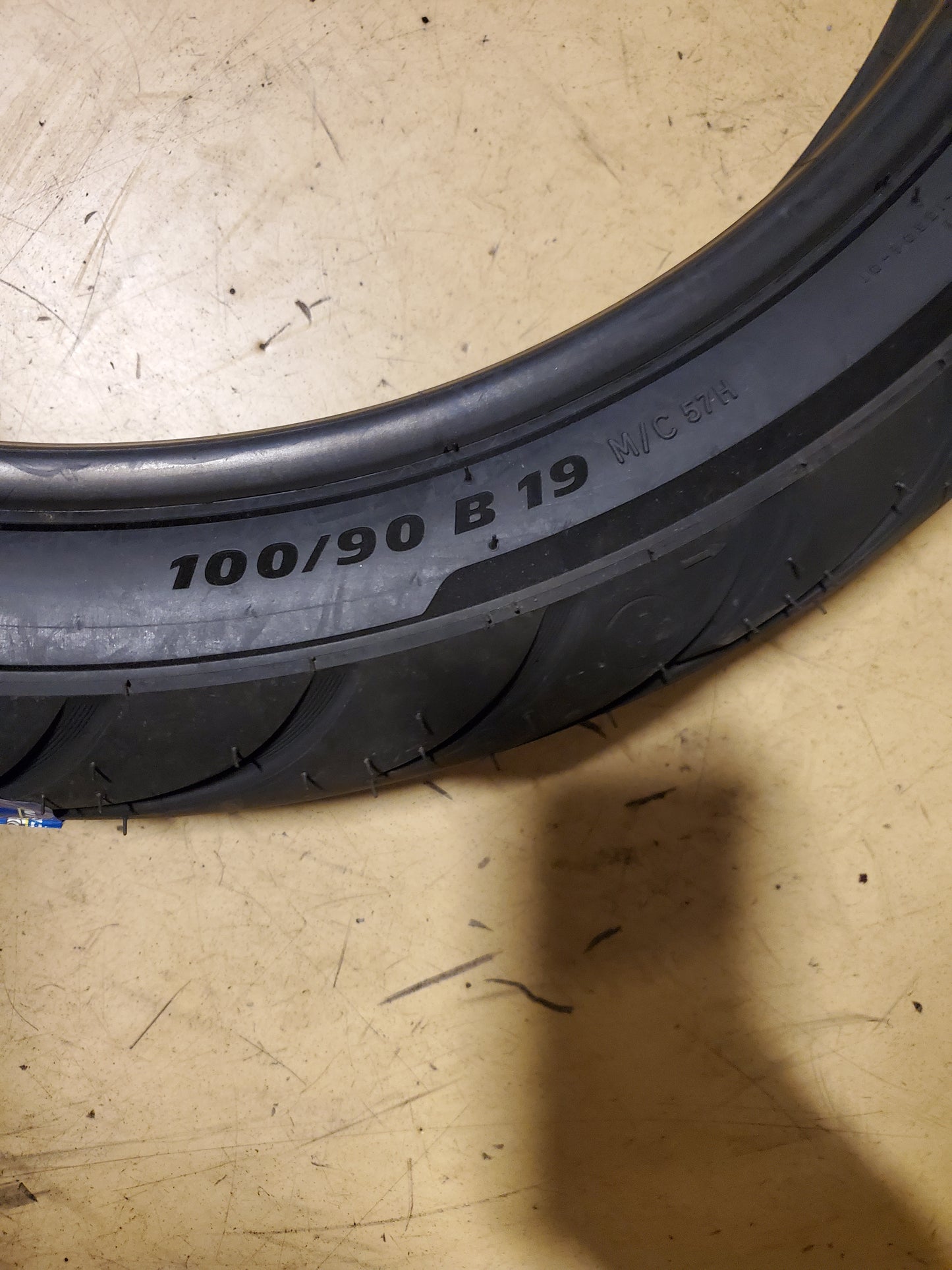 MICHELIN COMMANDER III CRUISER BSW 100 90 19 57H FRONT MOTORCYCLE TIRE 57003