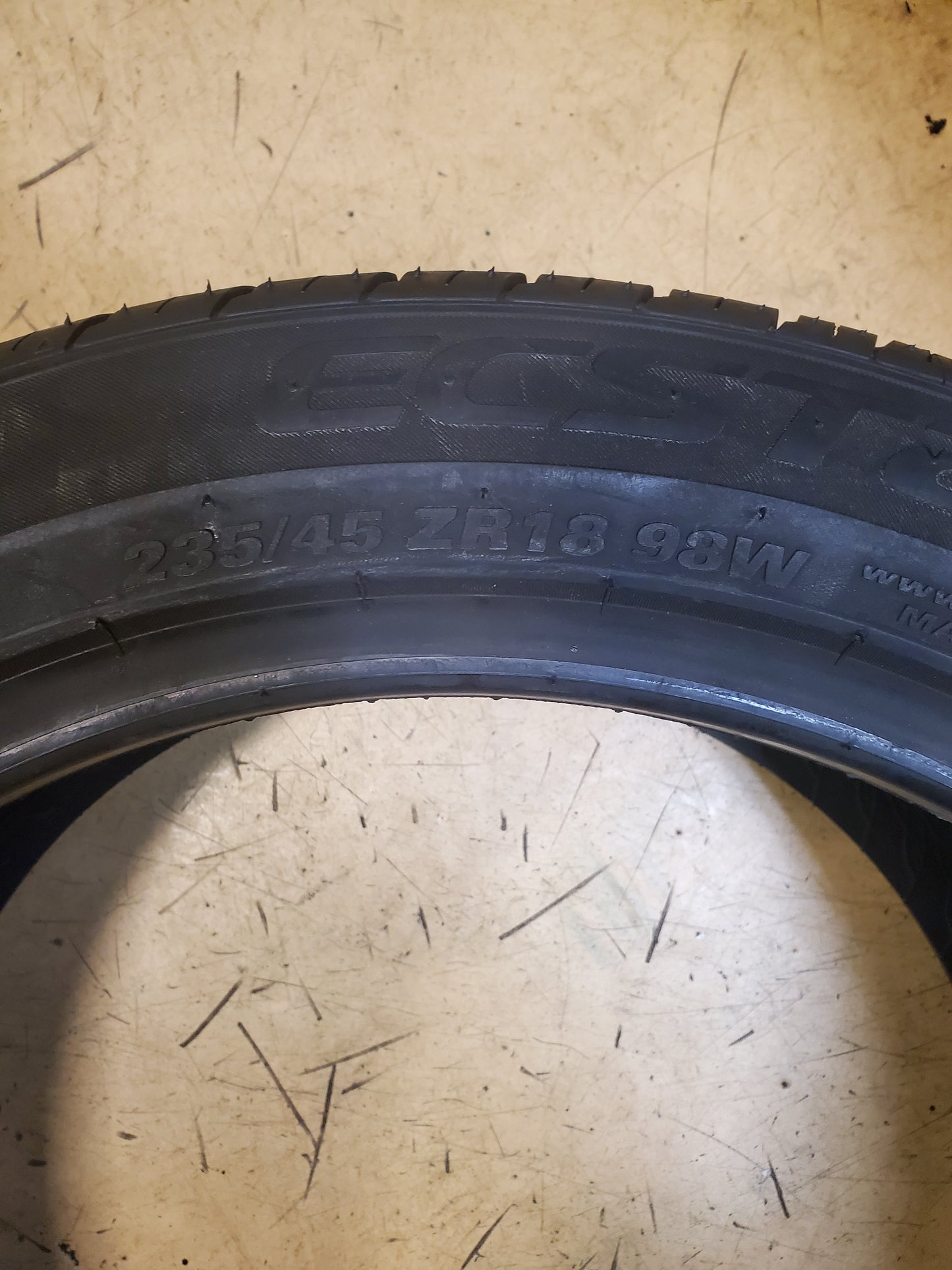 KUMHO ECSTA 4X II BSW P 235 45 18 98W XL UHP TIRE 2185413