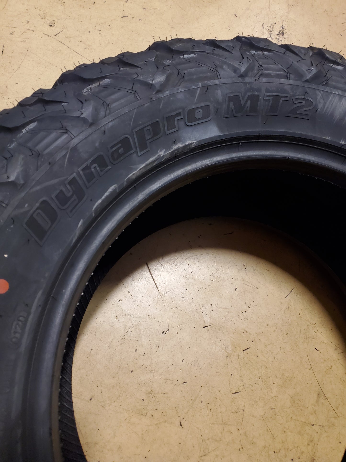 NOS HANKOOK DYNAPRO MT2 RT05 BSW LT 35 12.5 20 121Q 10PLY MUD TIRE 2020794