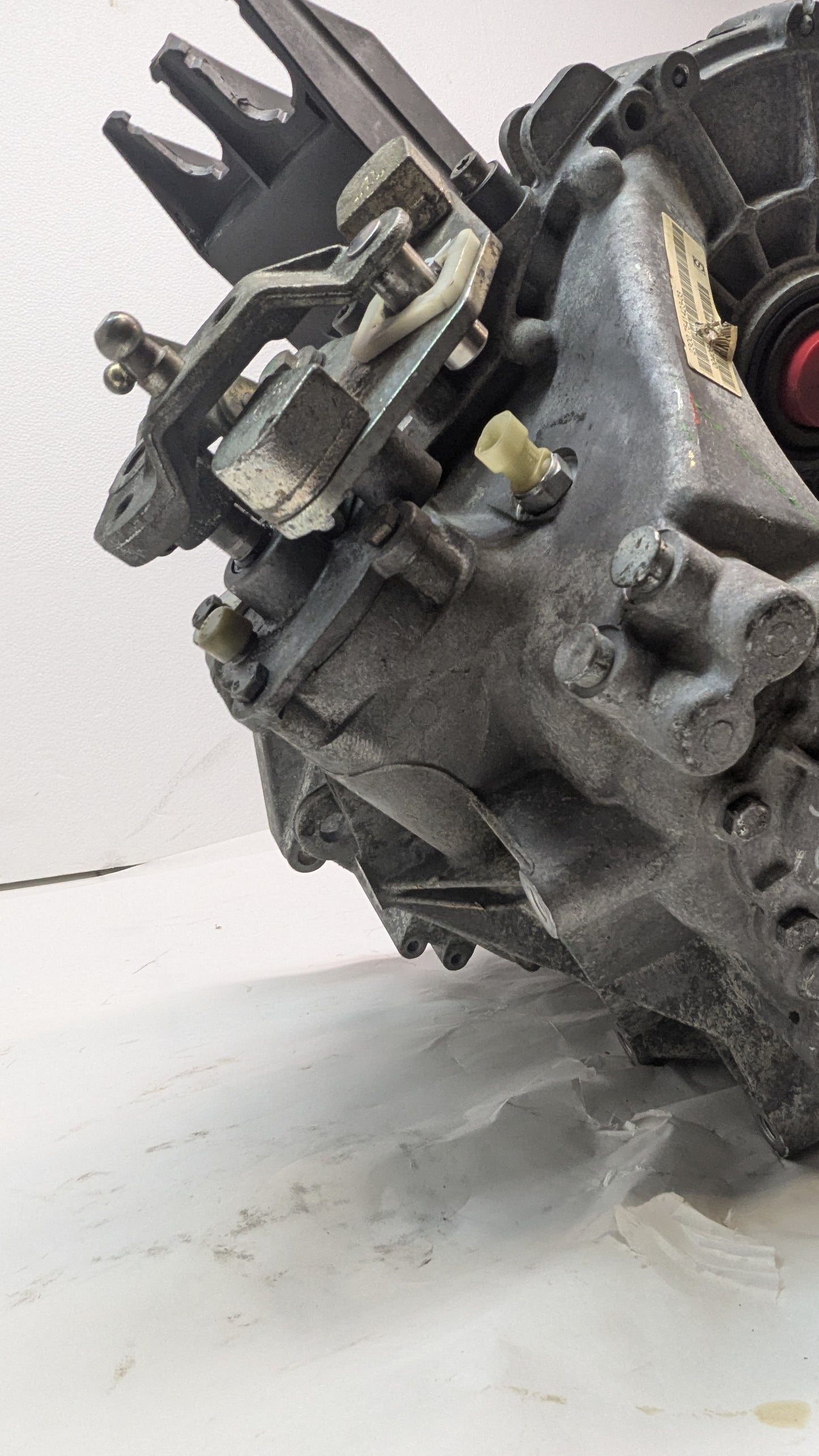 05-08 BMW MINI COOPER MANUAL TRANSMISSION GETRAG 6 SPEED 2850033290