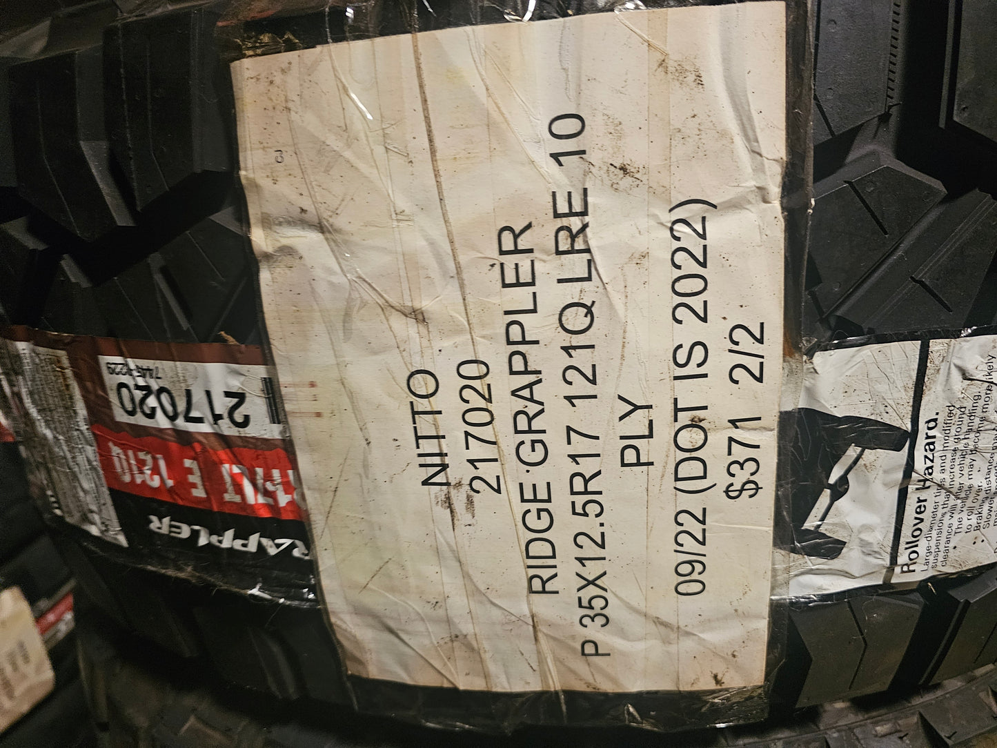 2 NITTO RIDGE GRAPPLER 35 12.5 17 121Q LRE 10PLY ALL TERRAIN TIRES 217020