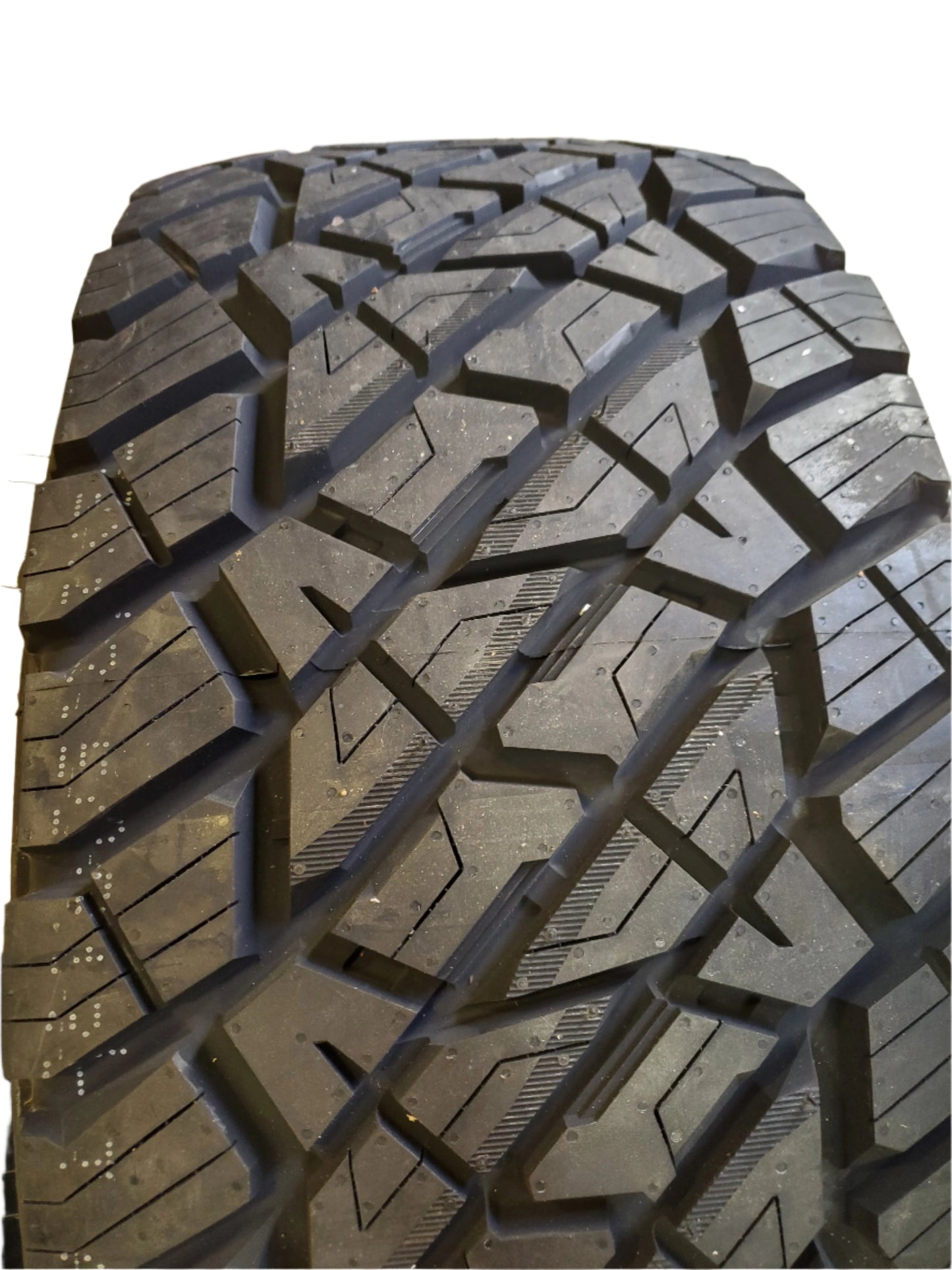 (KSL ONLY) 4 PREDATOR NEW MUTANT X-AT BSW LT 33 12.5 18 118Q 10PLY ALL TERRAIN TIRE PRXAT15