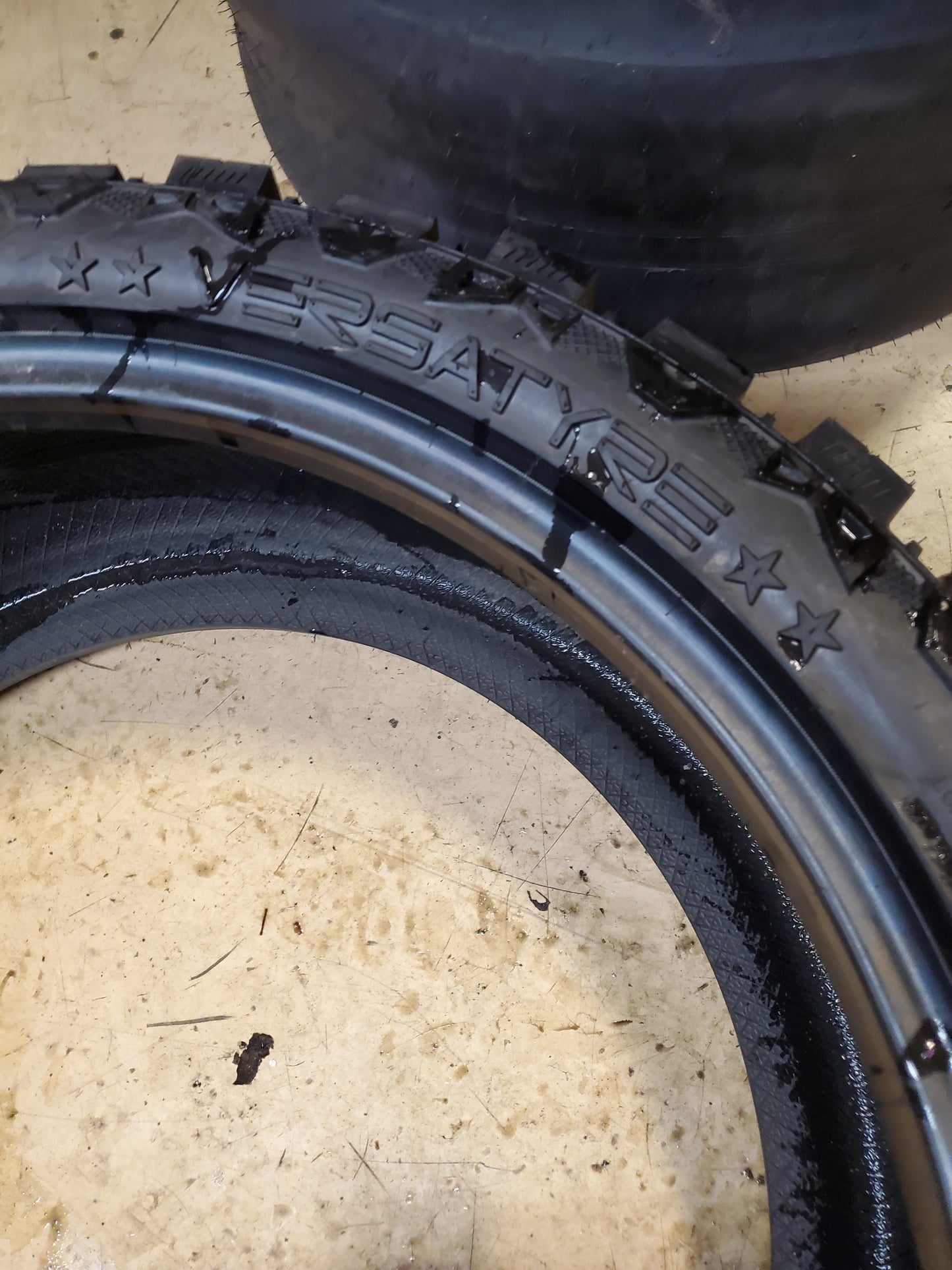 VERSATYRE MXT/HD BSW LT 33 13.5 24 109Q 10PLY MUD TIRE CMXT04