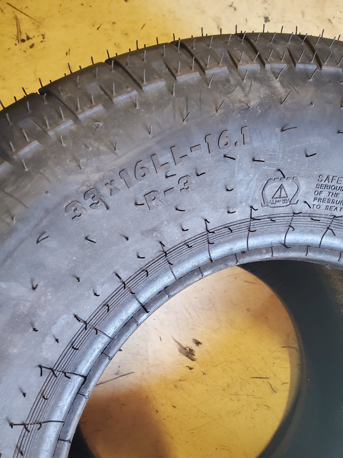 GALAXY TURF SPECIAL BSW 33 16LL 16.1 10PLY GOLF CART TIRE 480243