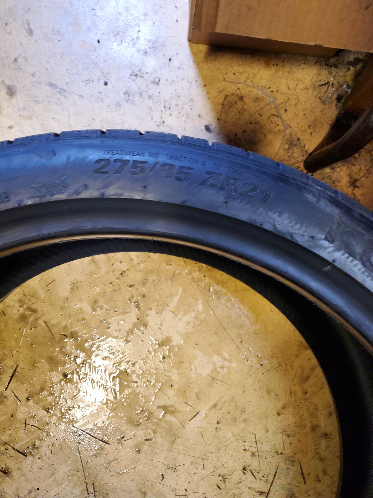 KUMHO CRUGEN HP71 ELECT BSW P 275 35 21 103Y XL ALL SEASON TIRE 2337123