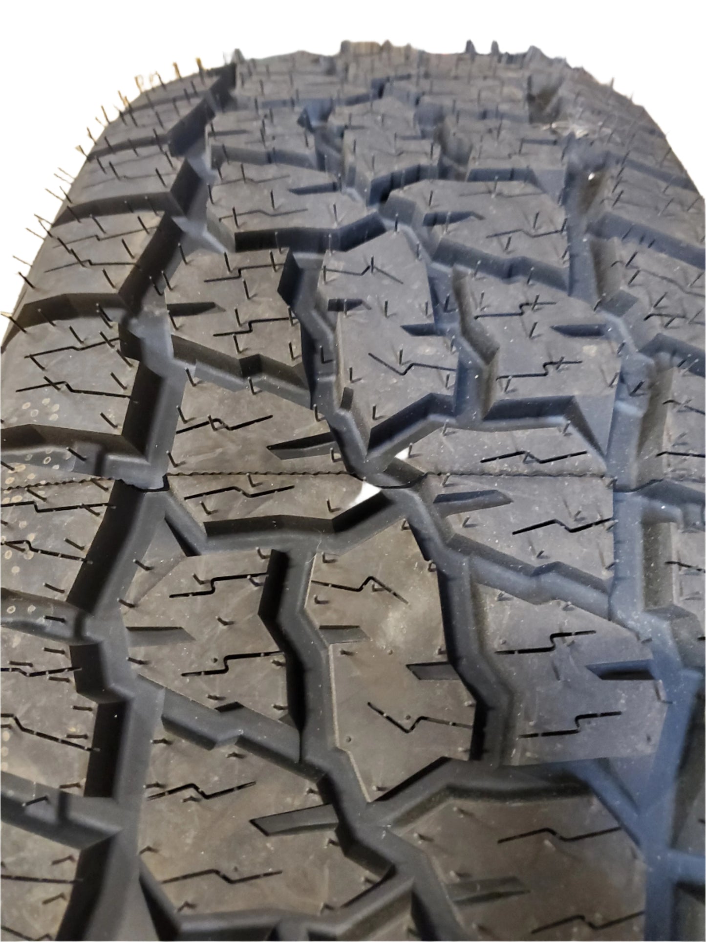 CROSSMAX AT-1 BSW P 275 60 20 115T ALL TERRAIN TIRE SUV2002ATCS
