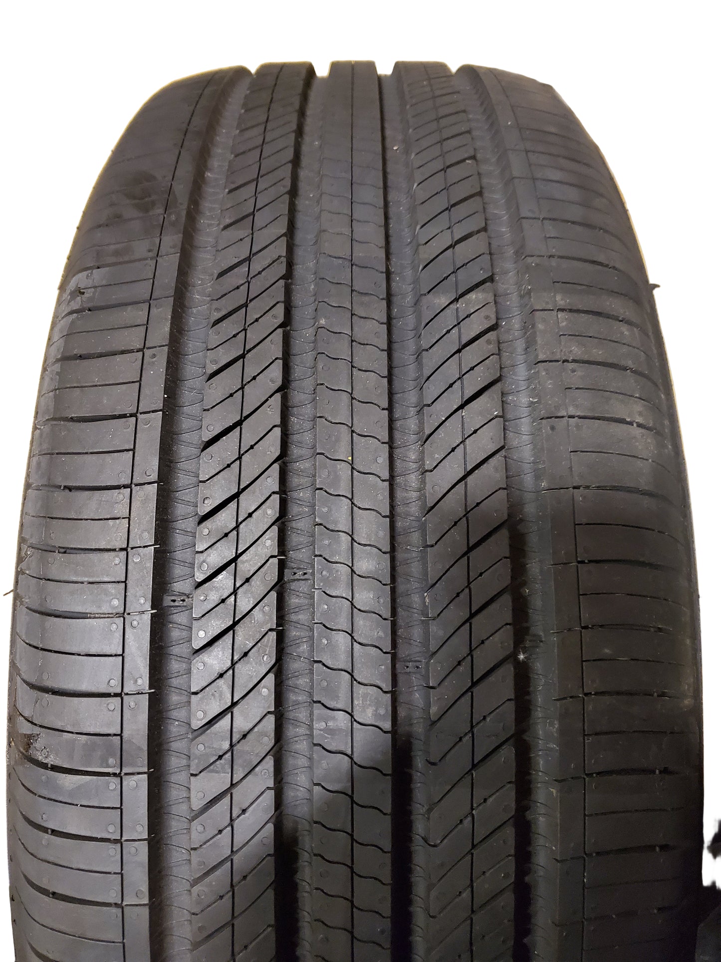 NO FOAM HANKOOK ION EVO AS SUV IH01A P 235 50 20 104W XL ALL SEASON TIRE 1033209