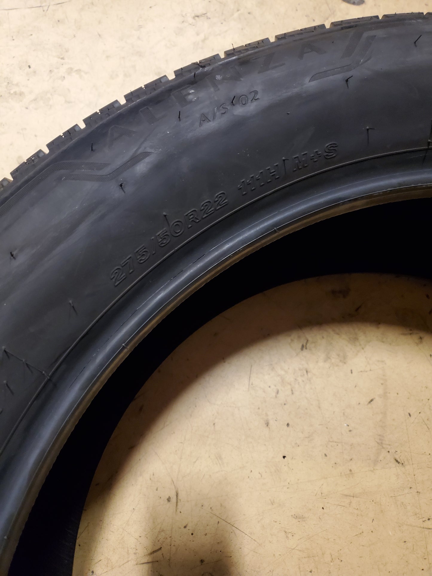 2 BRIDGESTONE ALENZA A/S 02 BSW P 275 50 22 111H ALL SEASON TIRE 008922