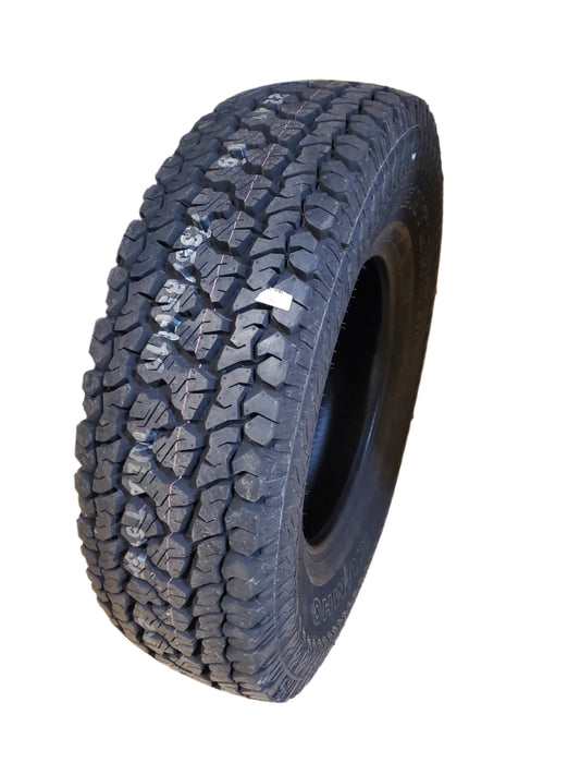 4 KUMHO ROAD VENTURE AT51 BSW LT 235 85 16 120/126R 10PLY ALL TERRAIN TIRE 2177643