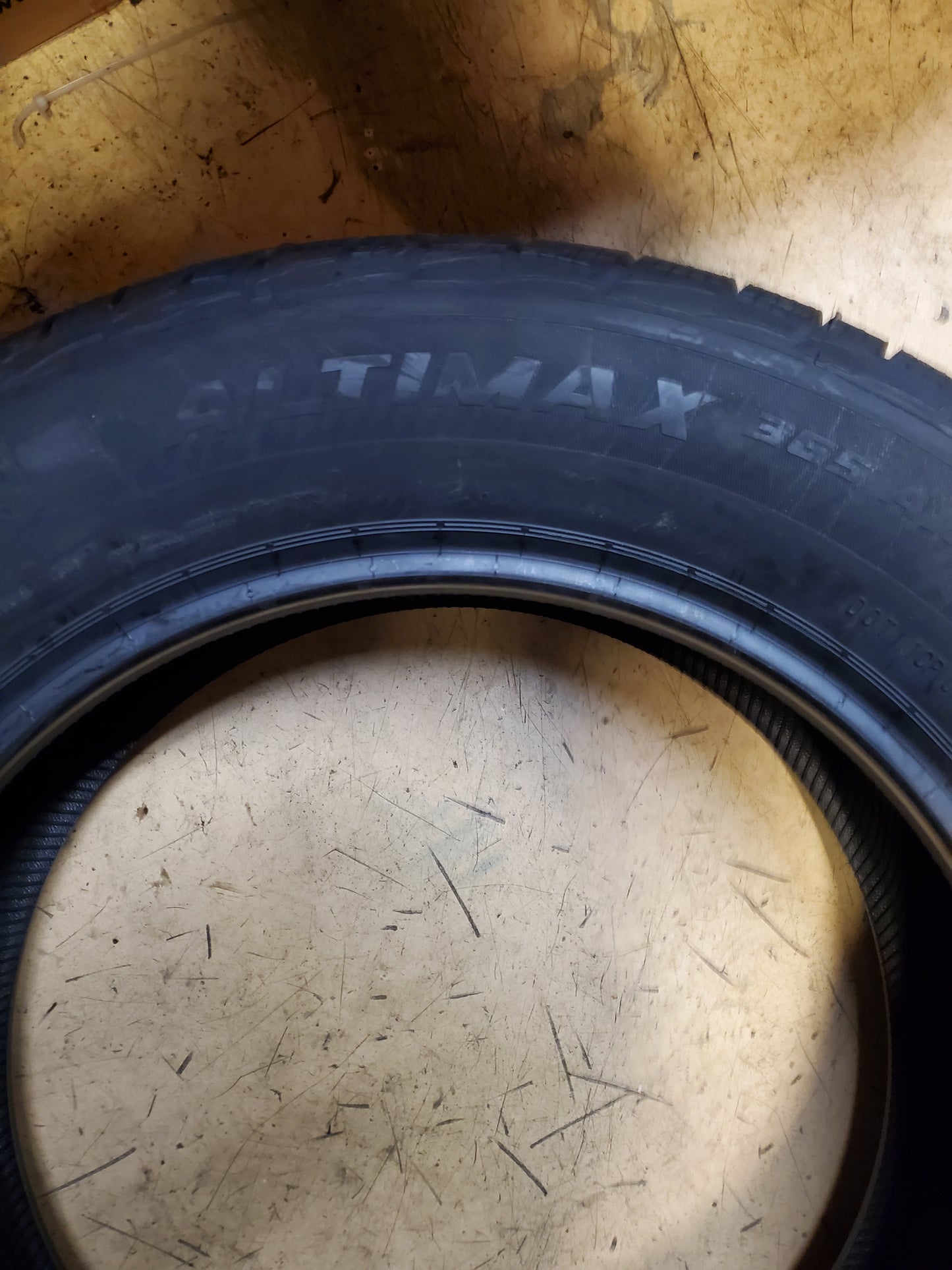 GENERAL ALTIMAX 365 AW BSW P 235 60 18 107H ALL WEATHER TIRE 15574430000