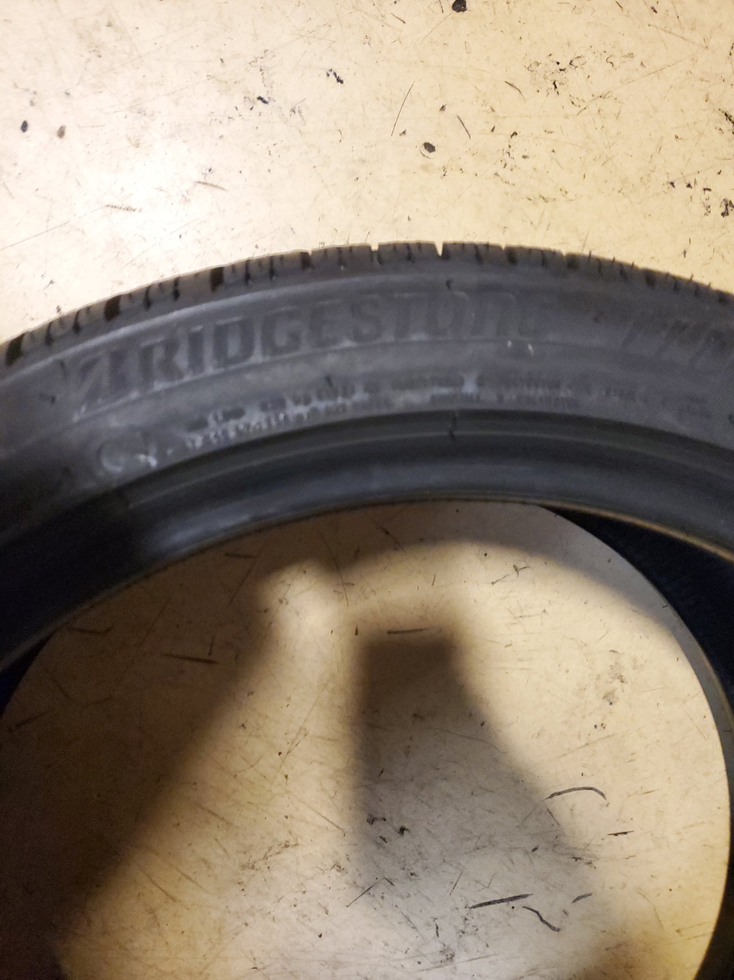 BRIDGESTONE DRIVEGUARD PLUS BSW P 235 40 18 95W XL TOURING TIRE 006483