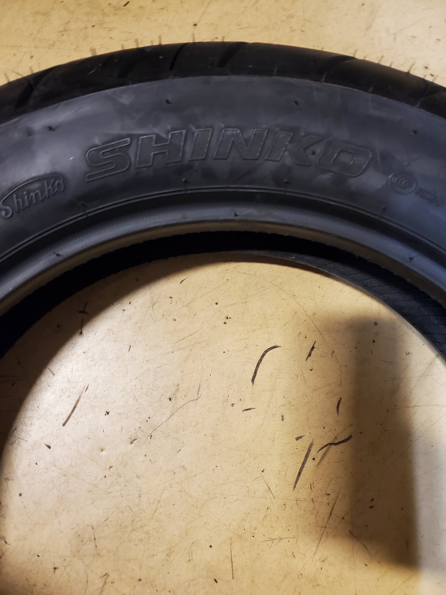 SHINKO SR777HD BSW MU85 16 77H FRONT MOTORCYCLE TIRE 874568