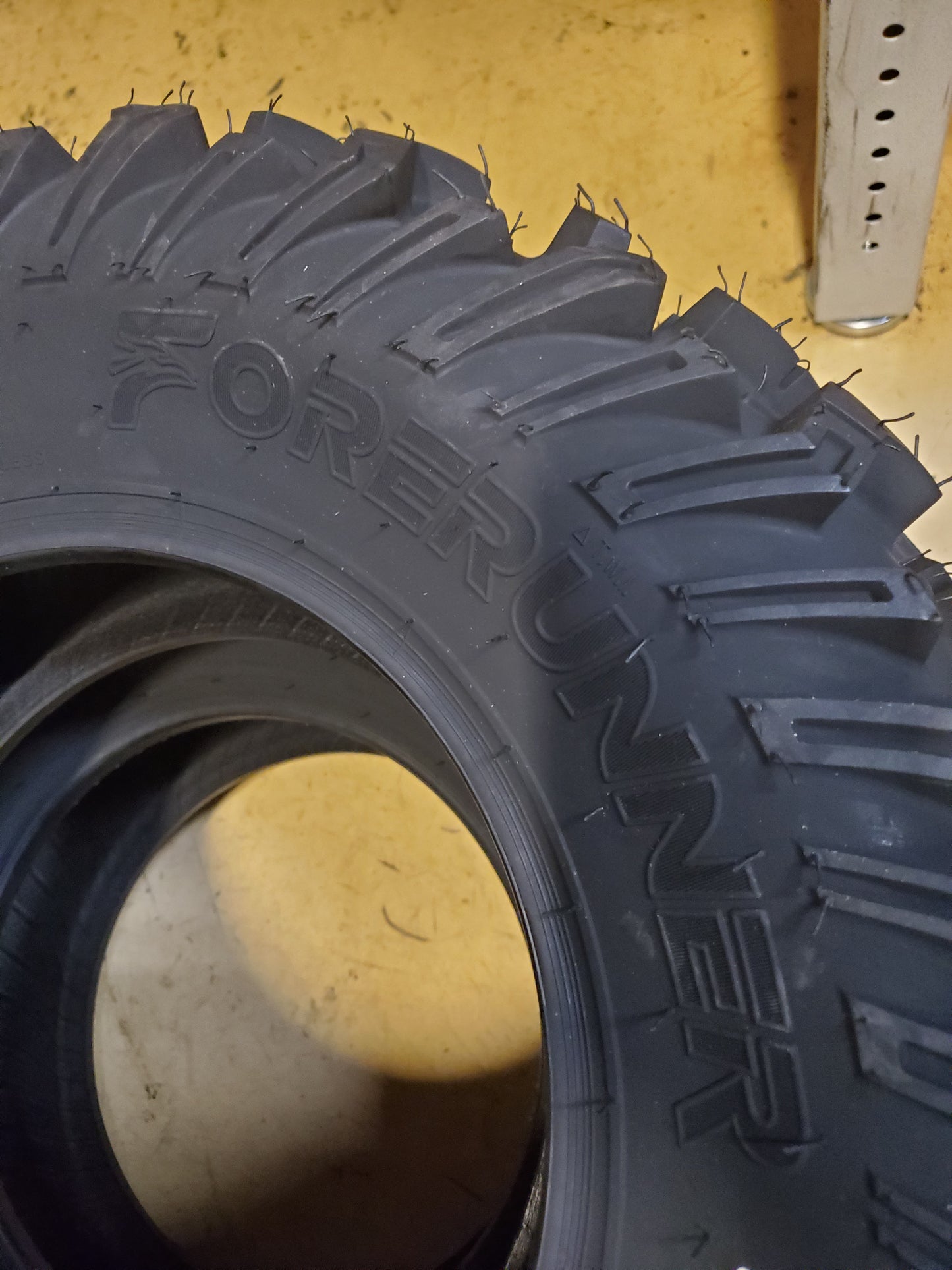 FORERUNNER TRS BSW AT 25 10 12 50F 6PLY ATV/UTV TIRE FT251012