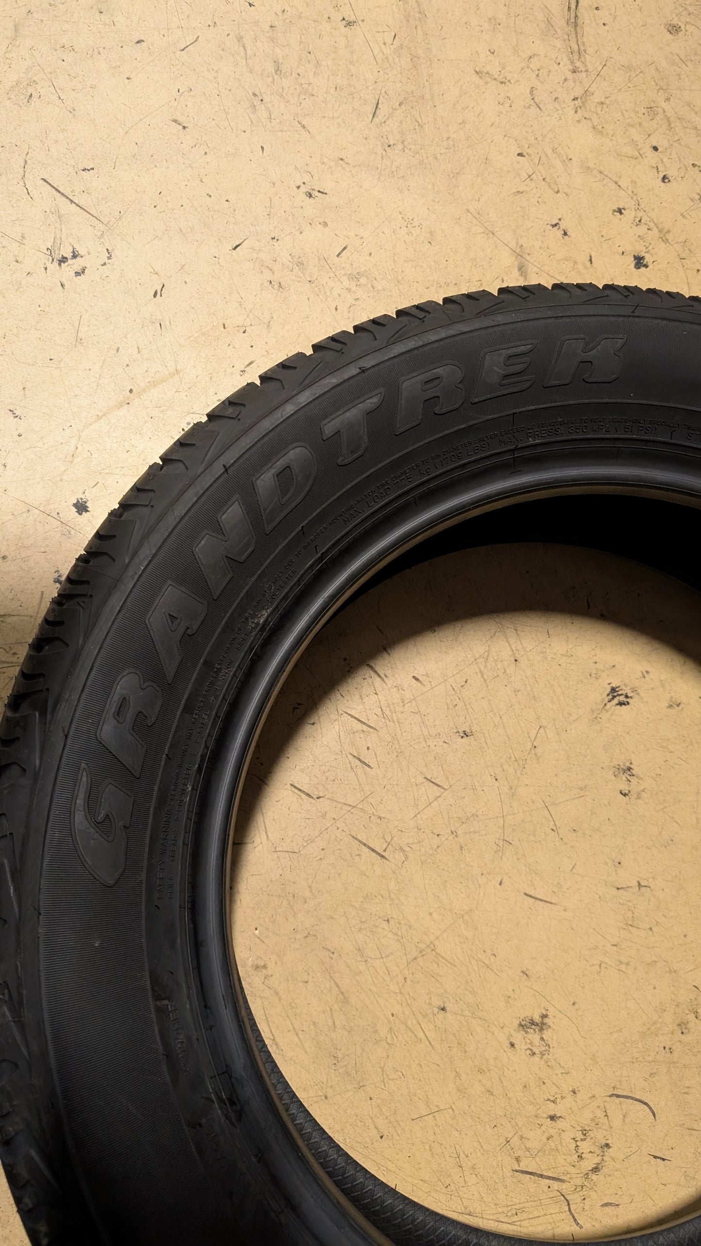 DUNLOP GRANDTREK AT20 BSW P 225 60 18 99H ALL SEASON TIRE 290105035