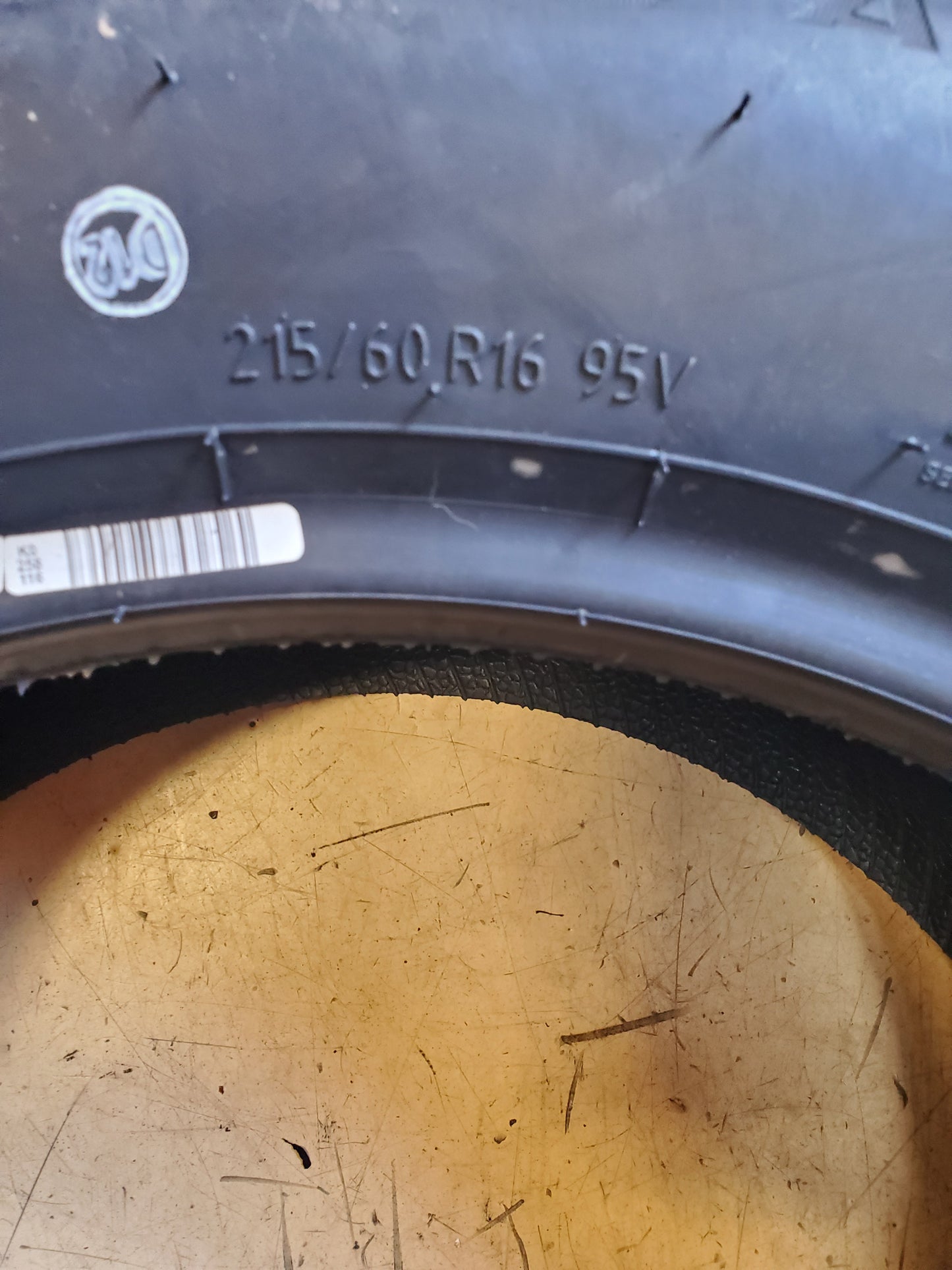 BFGOODRICH ADVANTAGE CONTROL ALL SEASON BSW P 215 60 16 95V TIRE 53186