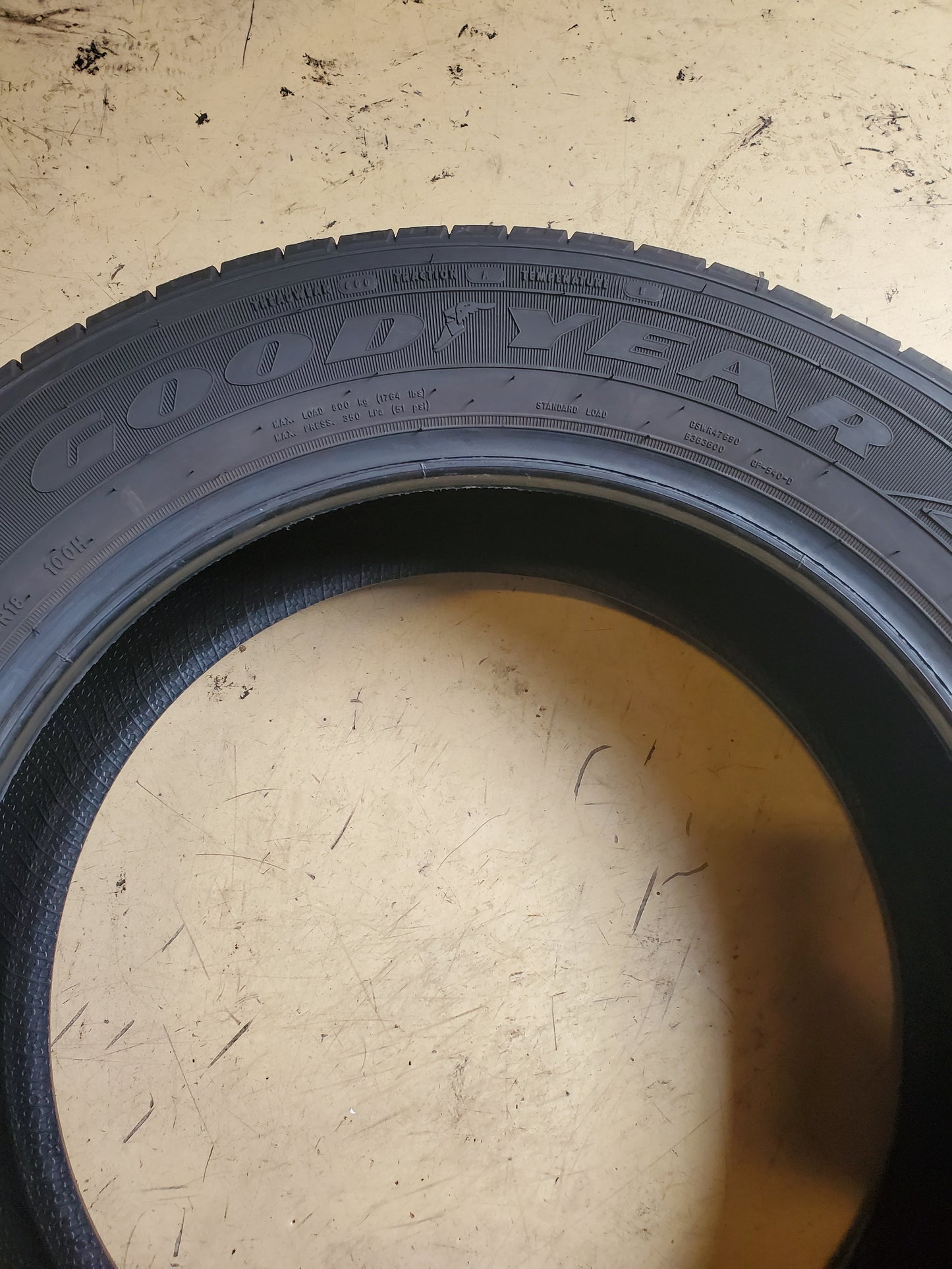 4 GOODYEAR ASSURANCE ALL-SEASON BSW P 225 60 18 100H TIRE 407795374