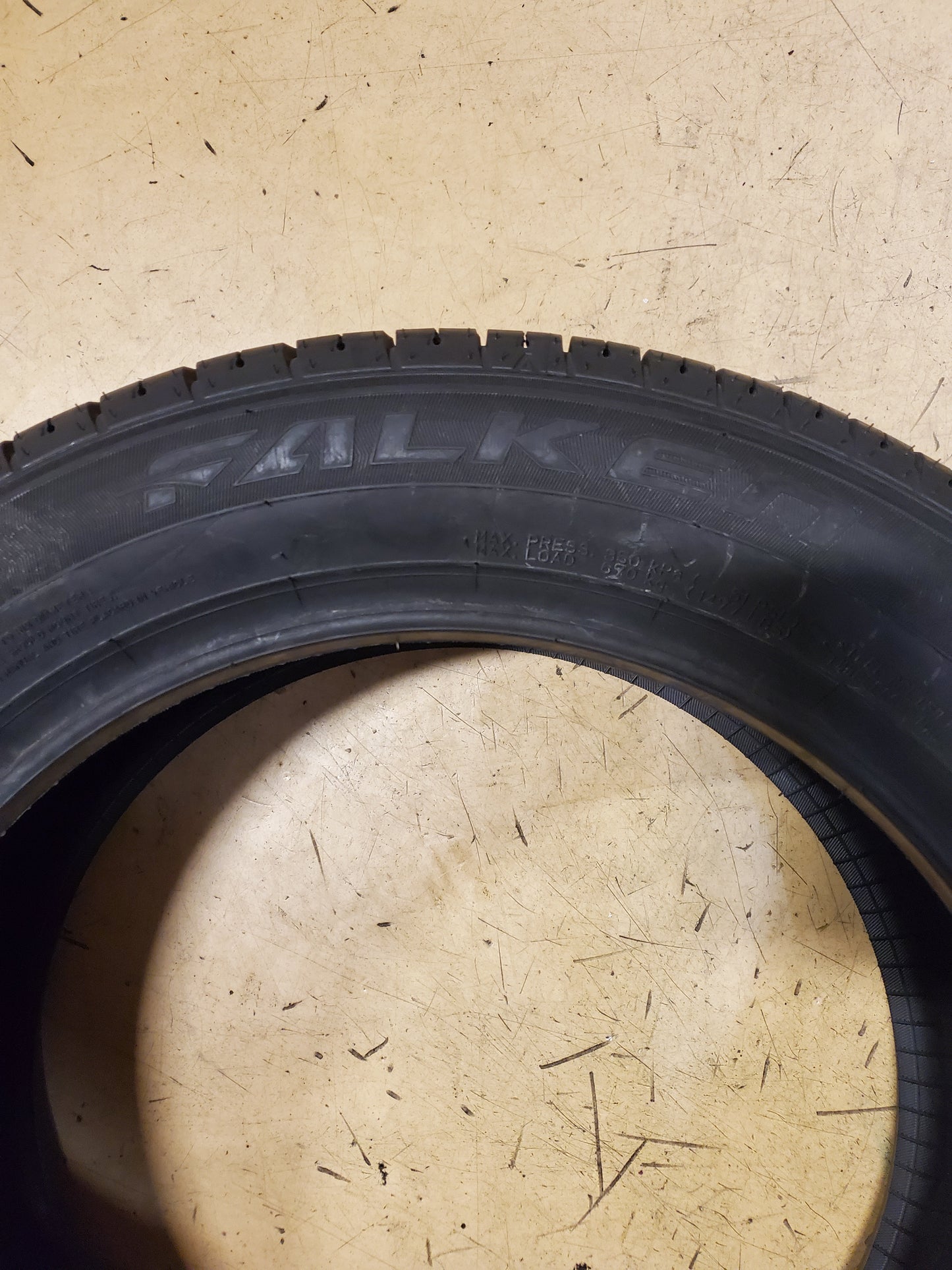 FALKEN ZIEX ZE960 A/S BSW P 215 55 17 94V ALL SEASON TIRE 28962727