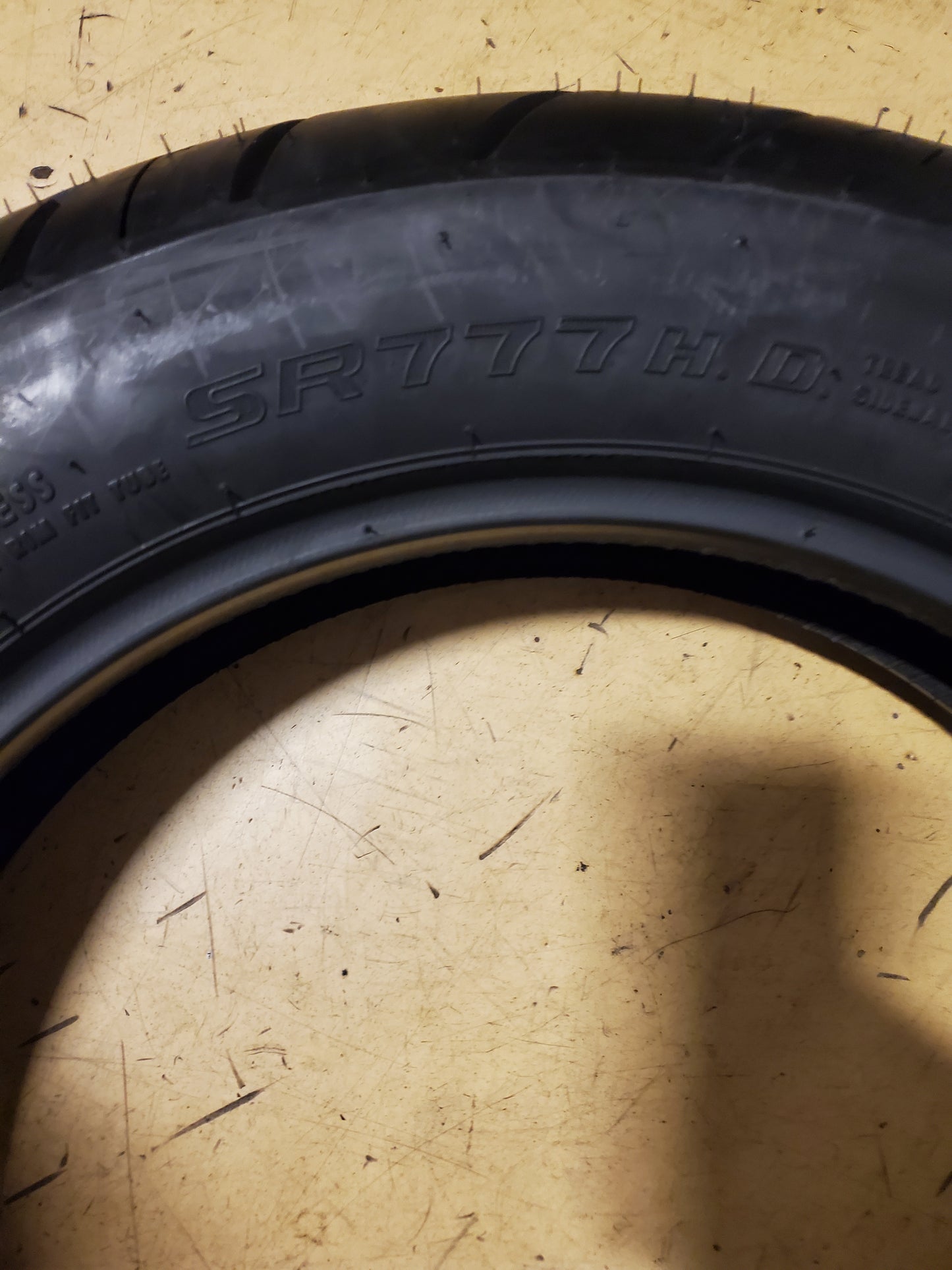 SHINKO SR777HD BSW MU85 16 77H FRONT MOTORCYCLE TIRE 874568