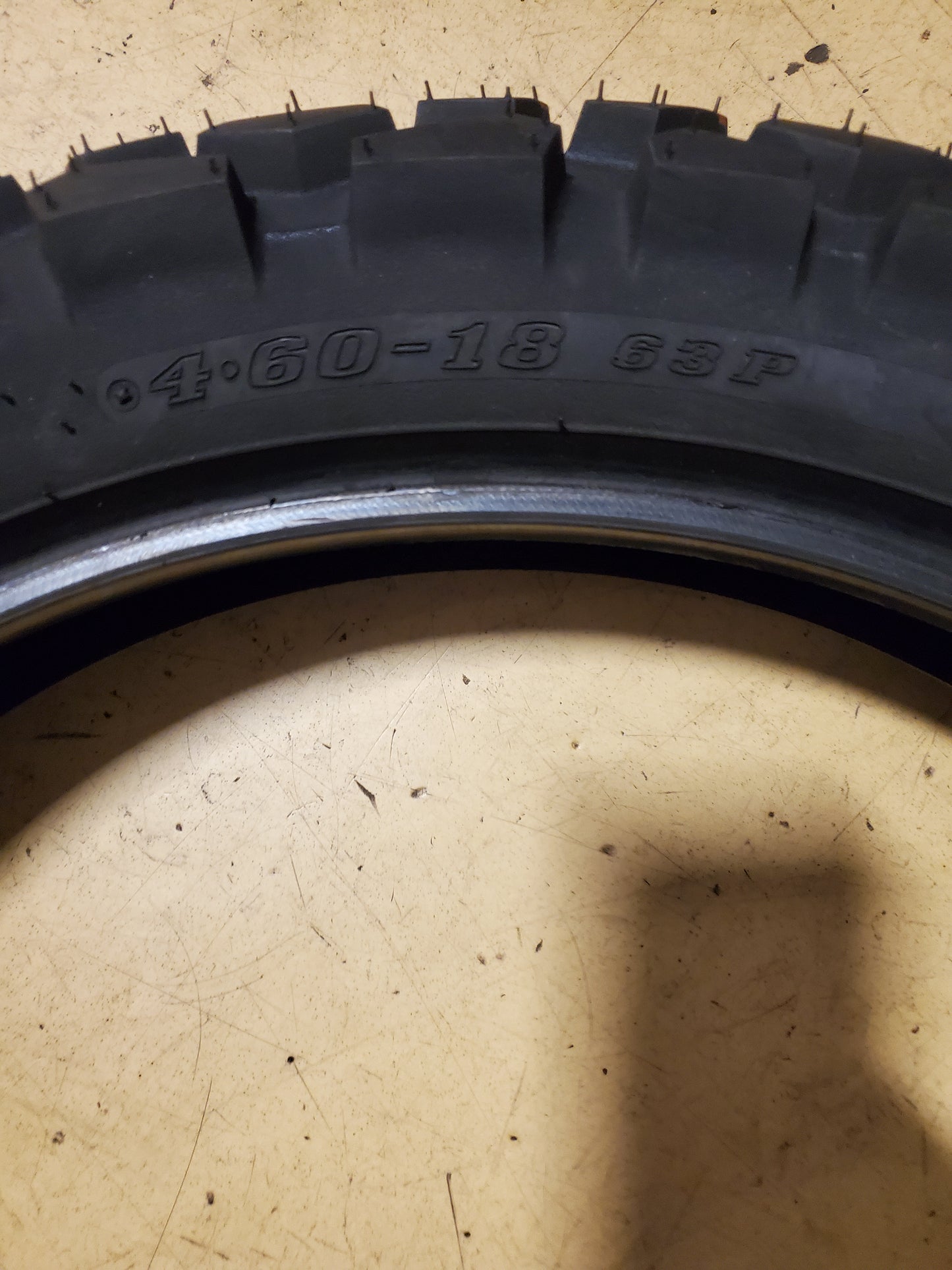 DUNLOP D605 BSW 4.6 18 63P REAR MOTORCYCLE TIRE 45154646