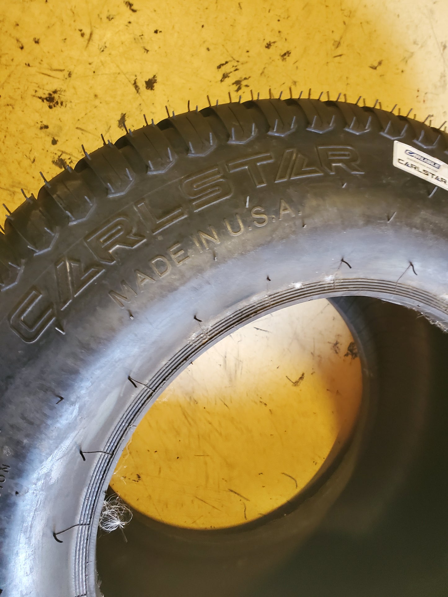 CARLSTAR MULTI TRAC C/S 99A8 BSW 29 12.5 15 6PLY LAWN TIRE 560454