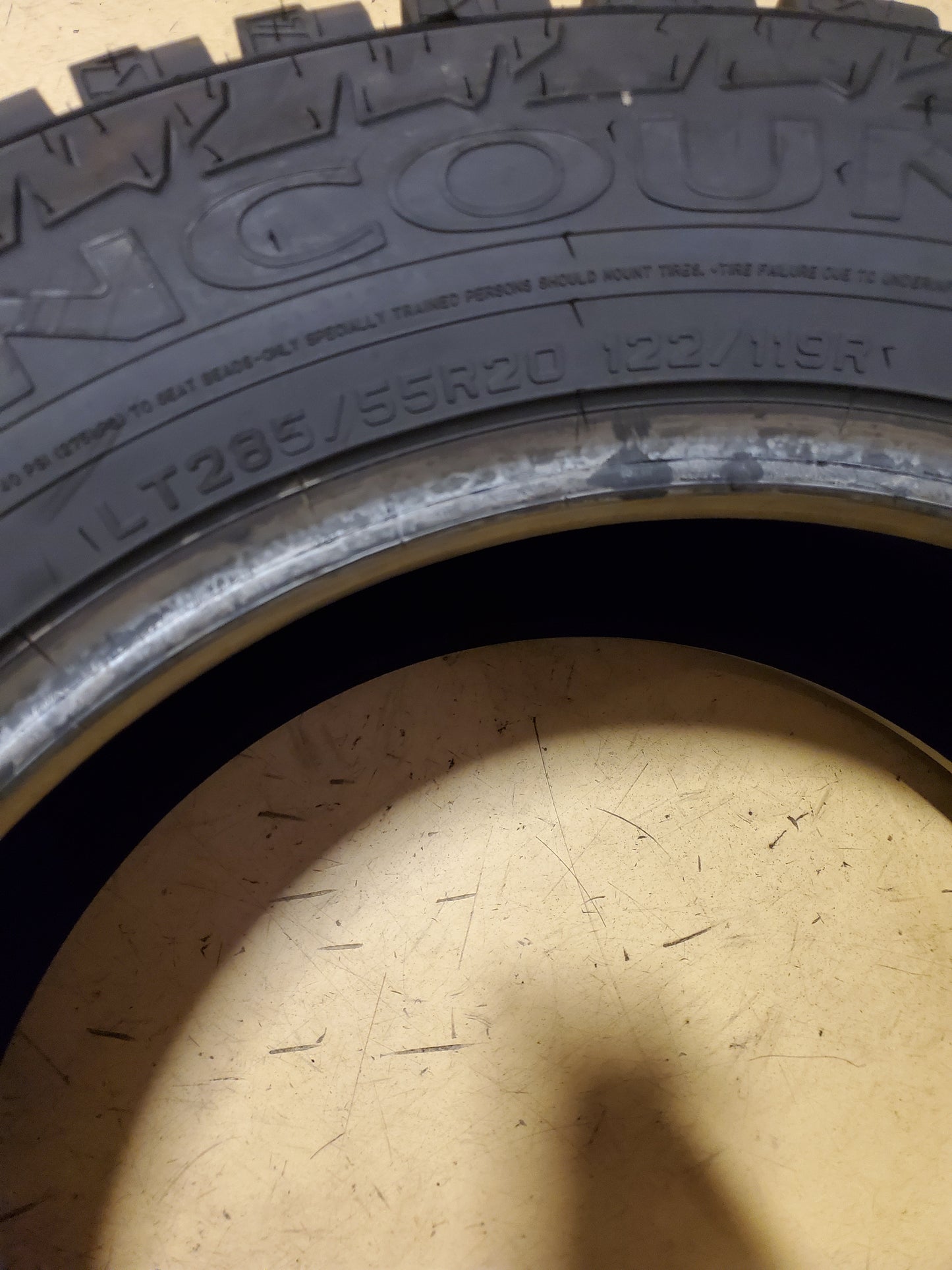 SUMITOMO ENCOUNTER AT BSW LT 285 55 20 122/119R 10PLY ALL TERRAIN TIRE ATH90