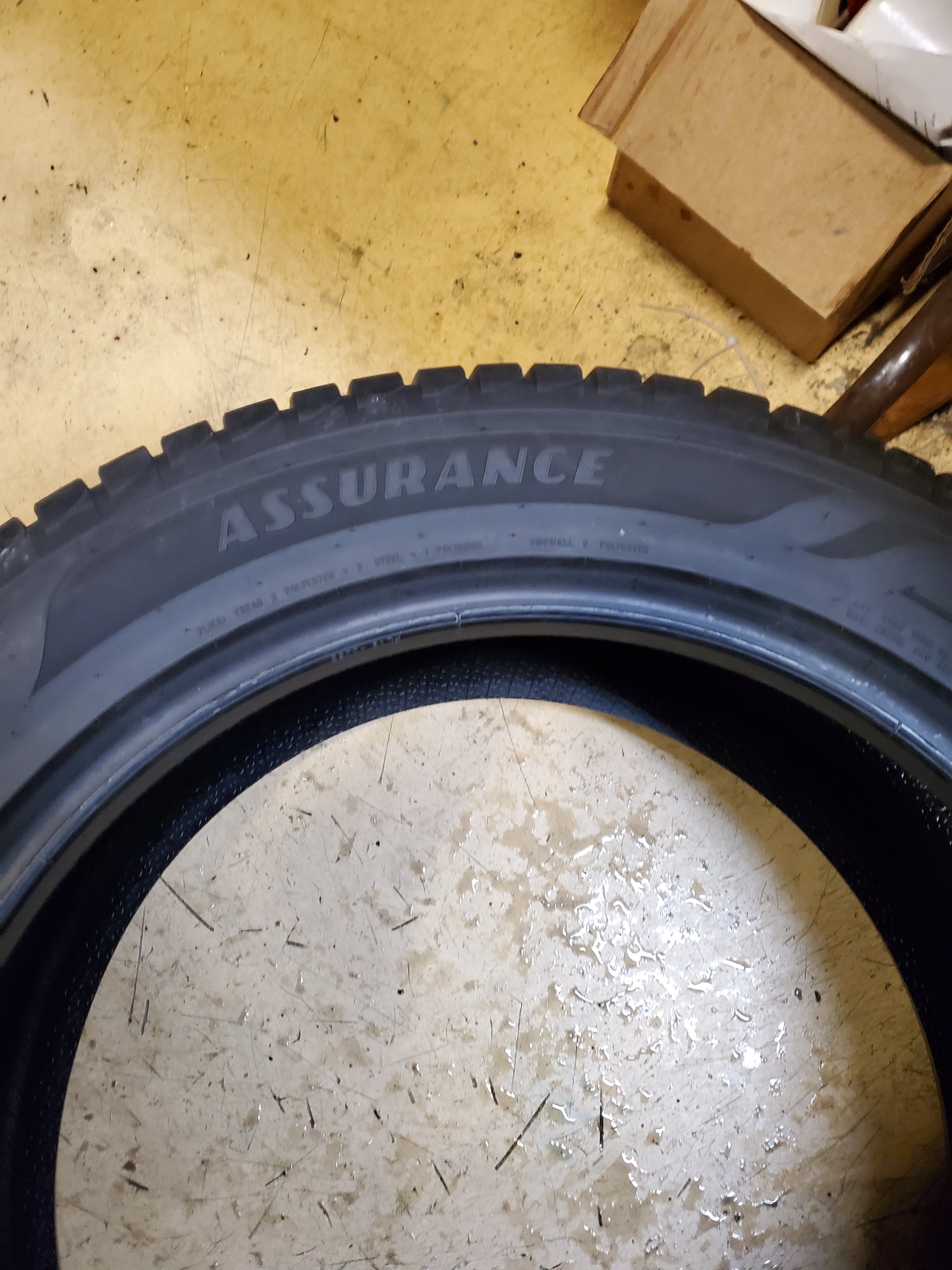 GOODYEAR ASSURANCE WEATHERREADY 2 P 265 50 20 111V ALL WEATHER TIRE 767121673