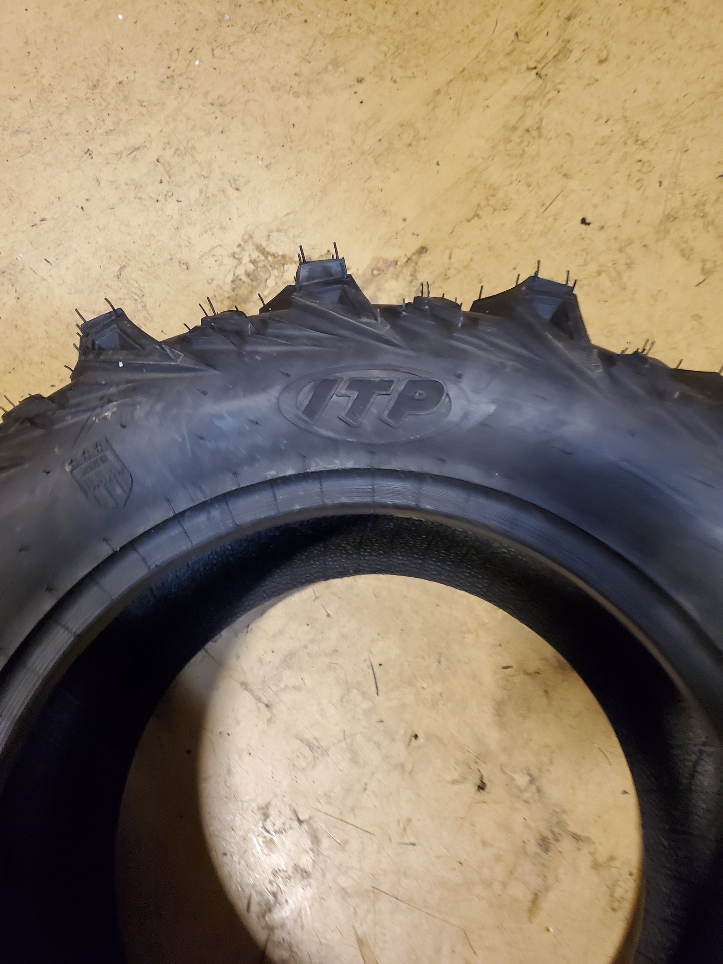 ITP MUD LITE II BSW 27 11 14 63L 6PLY ATV/UTV TIRE 6P0532