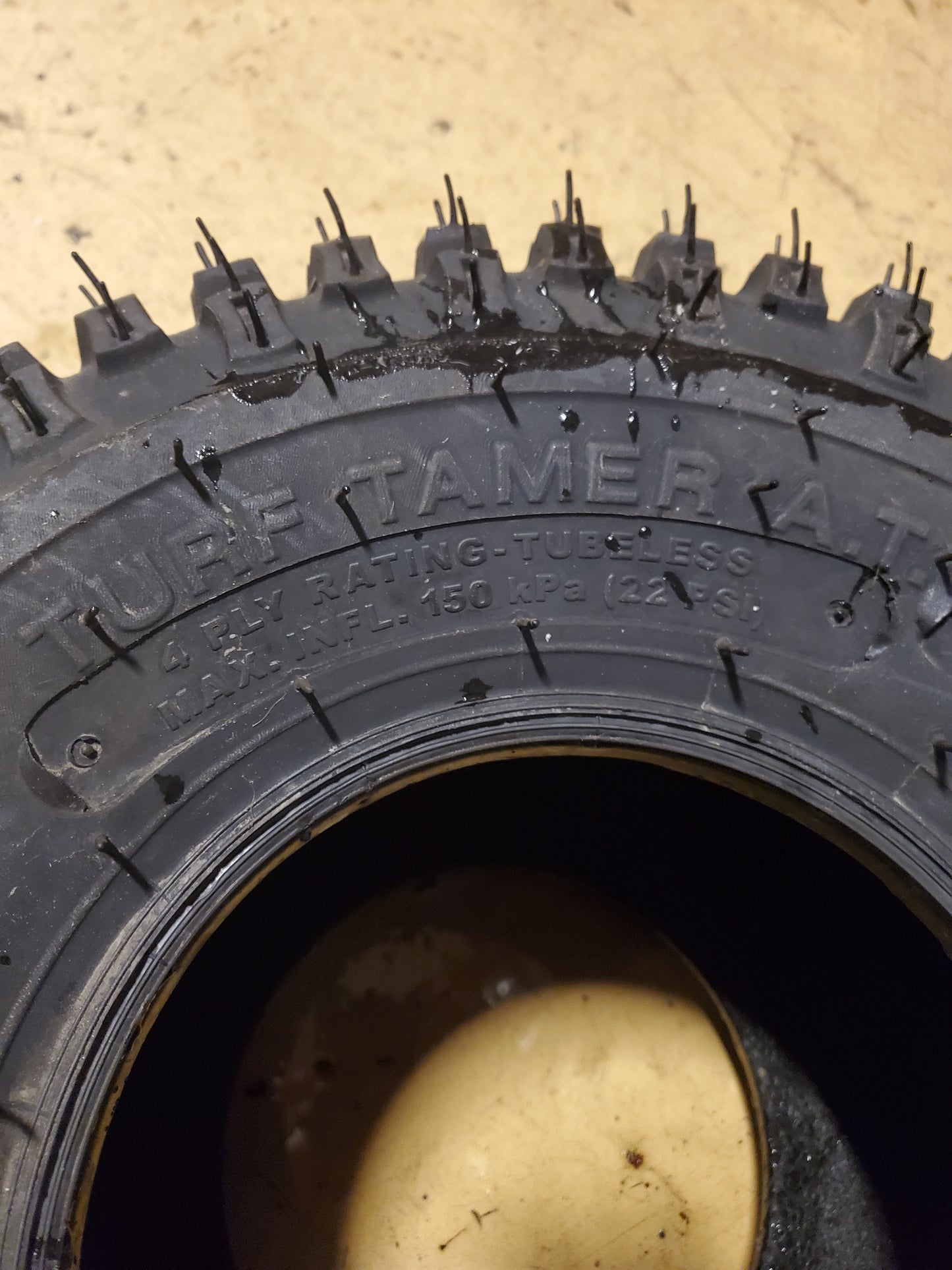 CARLISLE TURF TAMER AT BSW 22.5 10 8 74F 4PLY ATV/UTV TIRE 55U3C7