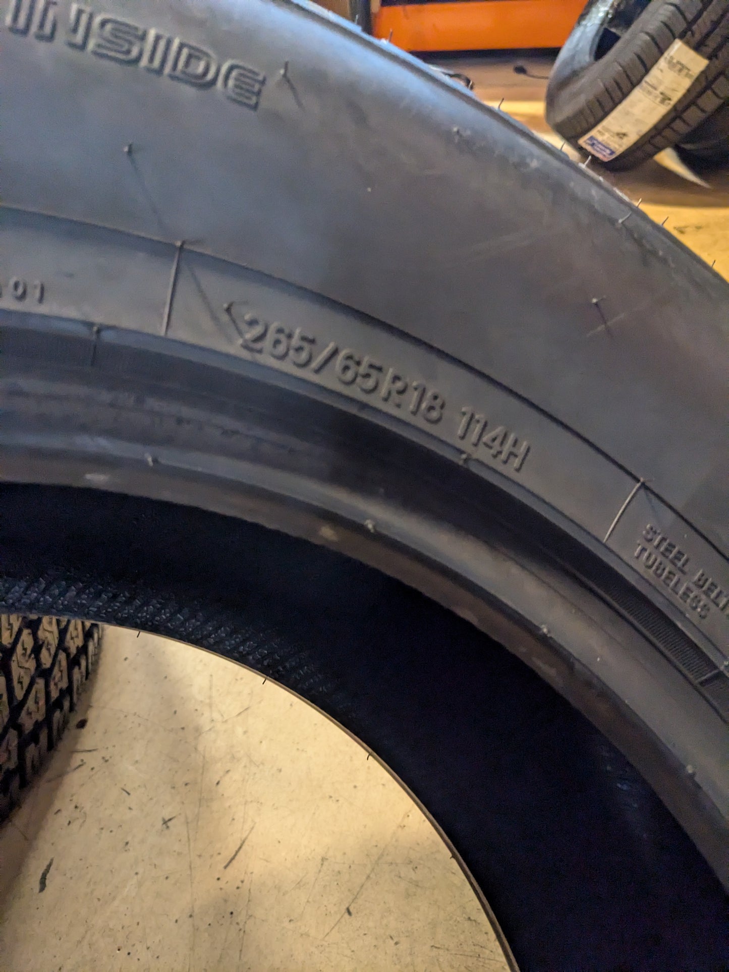 NITTO NT421 Q BSW P 265 65 18 114H SL ALL SEASON TIRE 210750