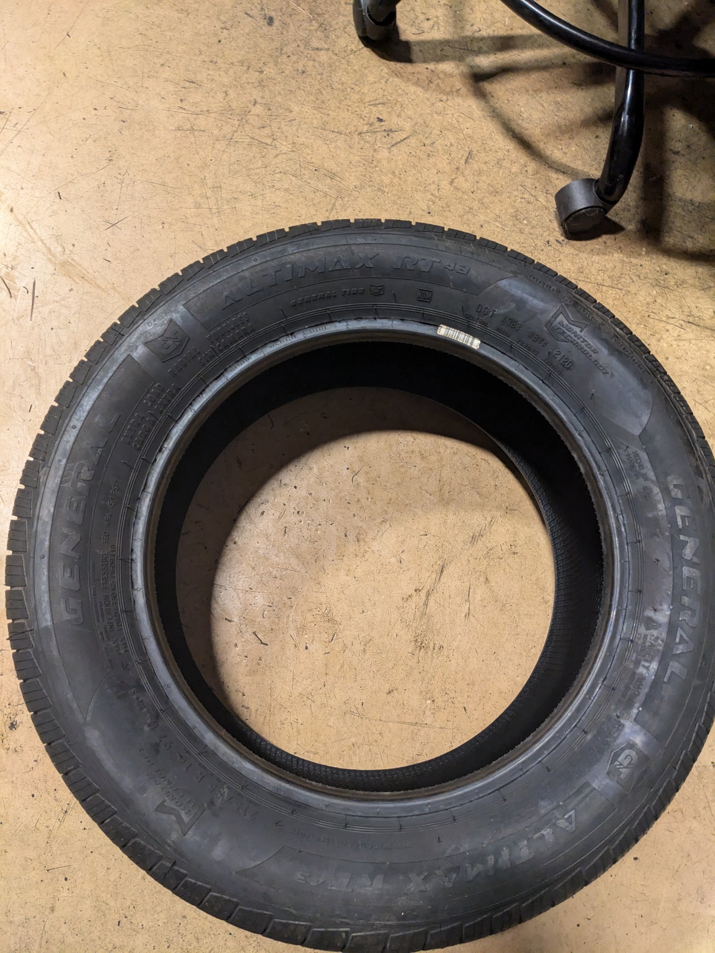 NOS GENERAL ALTIMAX RT43 BSW P 215 55 16 97H XL ALL SEASON TIRE 15497800000
