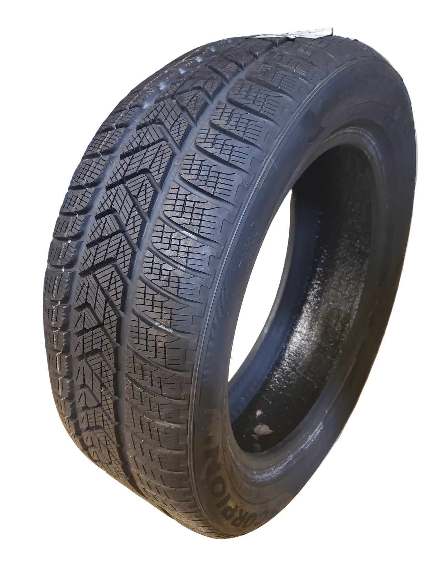 PIRELLI SCORPION WINTER A0 BSW P 235 55 19 101T WINTER TIRE 3565100