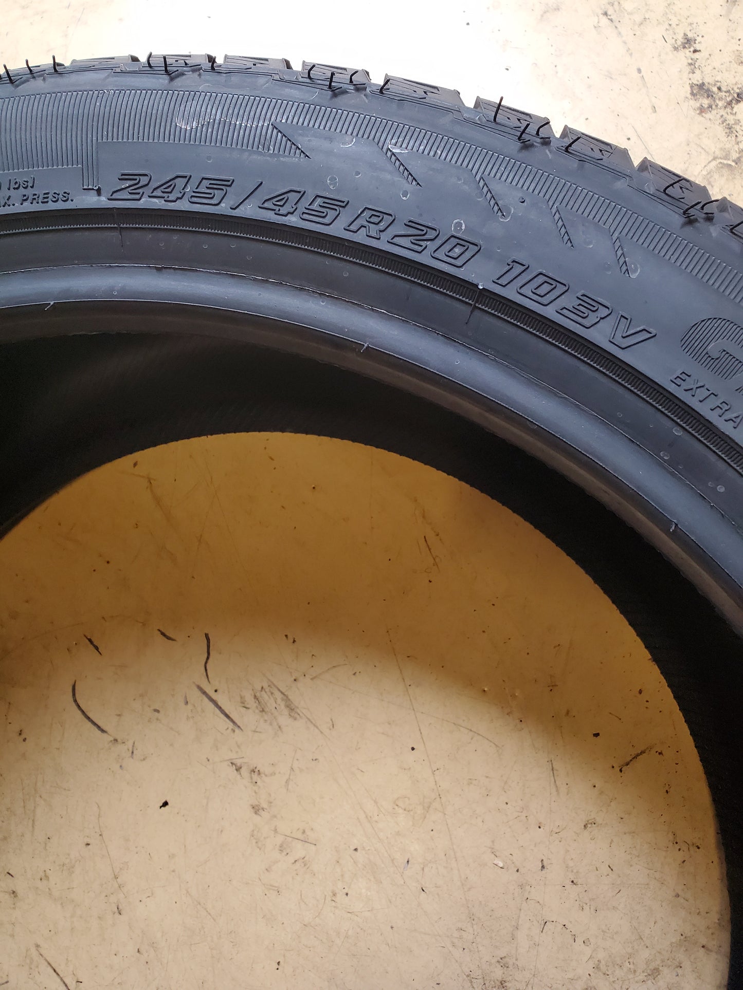 YOKOHAMA GEOLANDAR CV 4S BSW P 245 45 20 103V XL ALL WEATHER TIRE 110156128