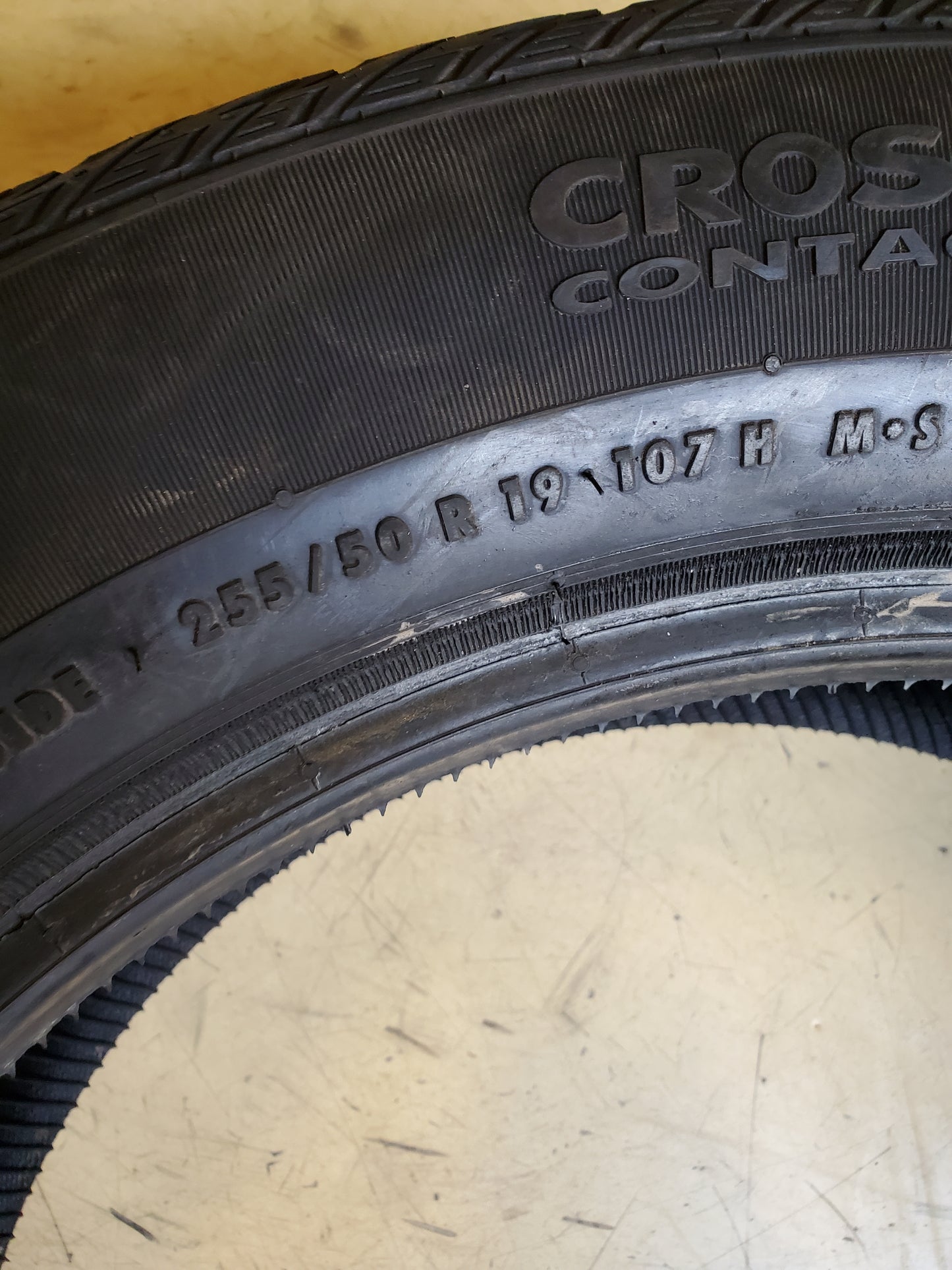 DTO OS CONTINENTAL CROSSCONTACT LX SPORT P 255 50 19 107H XL TIRE 03549160000