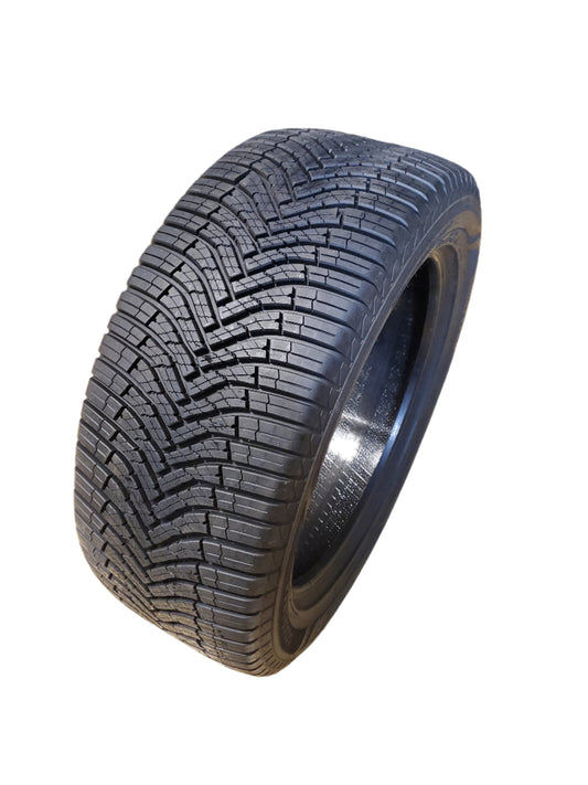GOODYEAR ASSURANCE WEATHERREADY 2 P 265 50 20 111V ALL WEATHER TIRE 767121673
