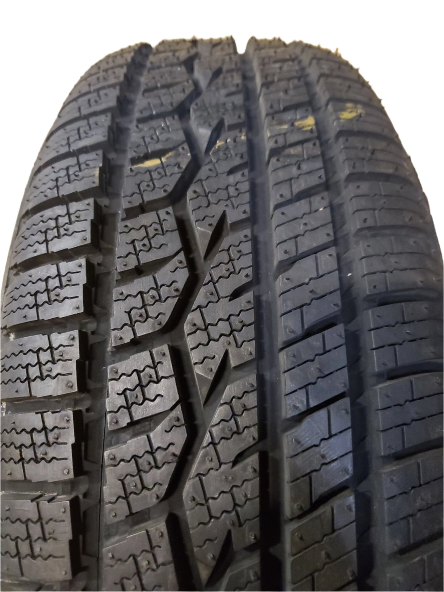 TOYO CELSIUS BSW P 185 60 15 84T ALL SEASON TIRE 128250