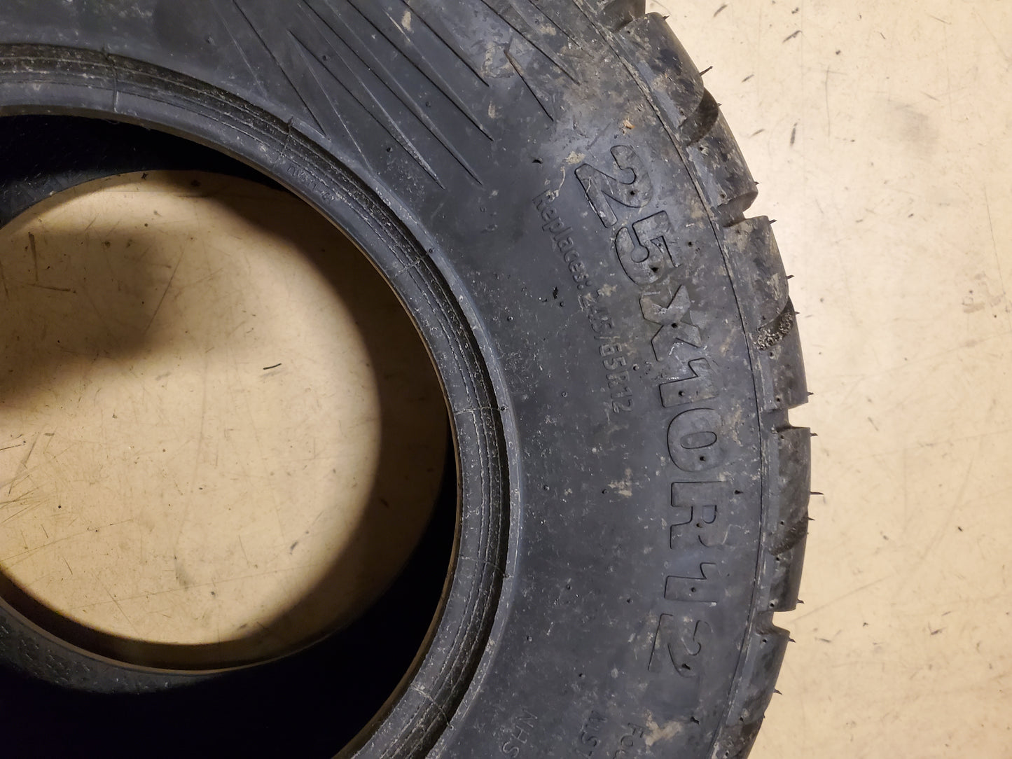 AMS STREET FOX BSW 25 10 12 63N 4PLY ATV/UTV TIRE 03190236