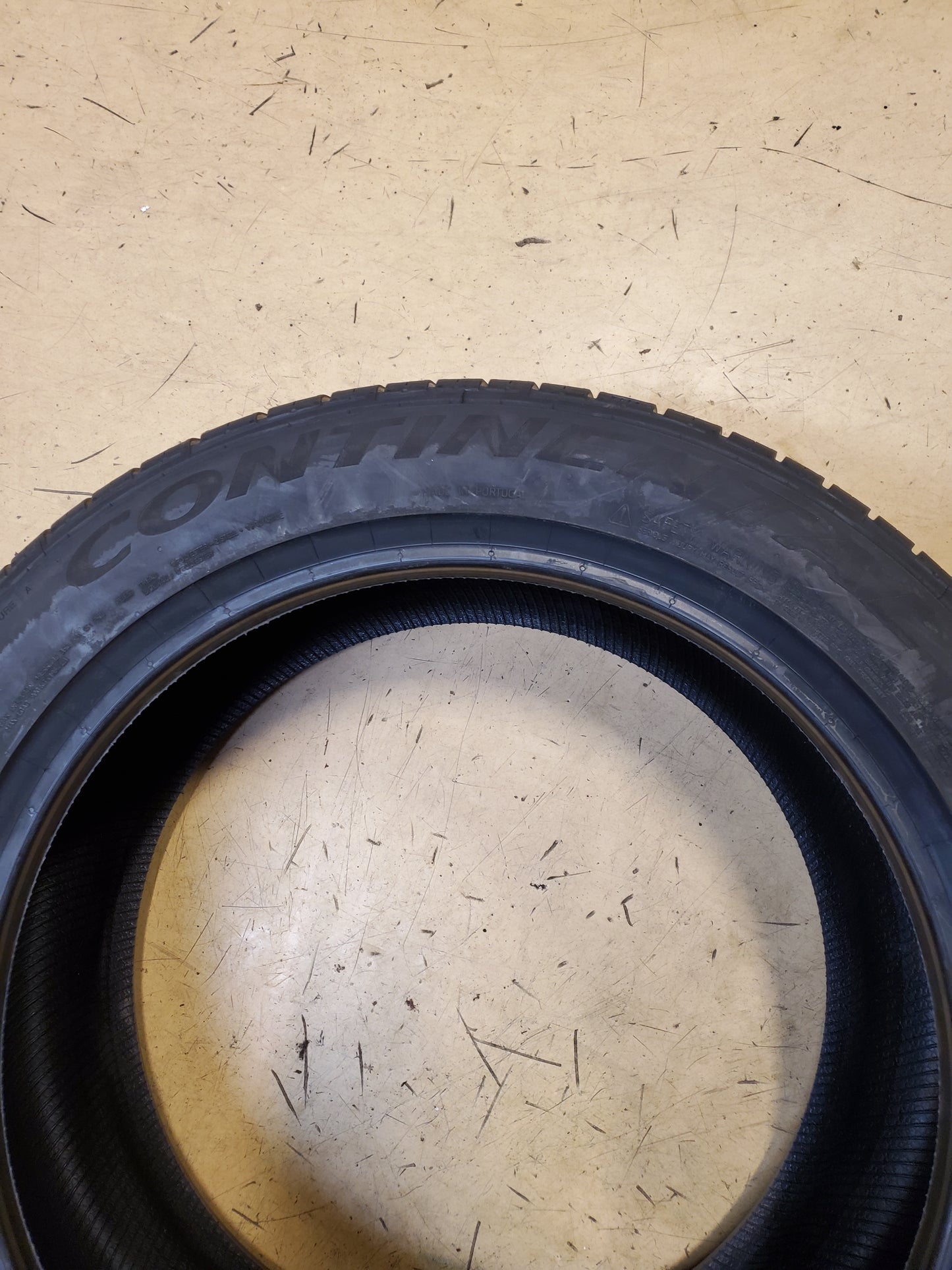 CONTINENTAL CONTROLCONTACT SPORT SRS+ P 255 45 19 104W XL UHP TIRE 15580440000