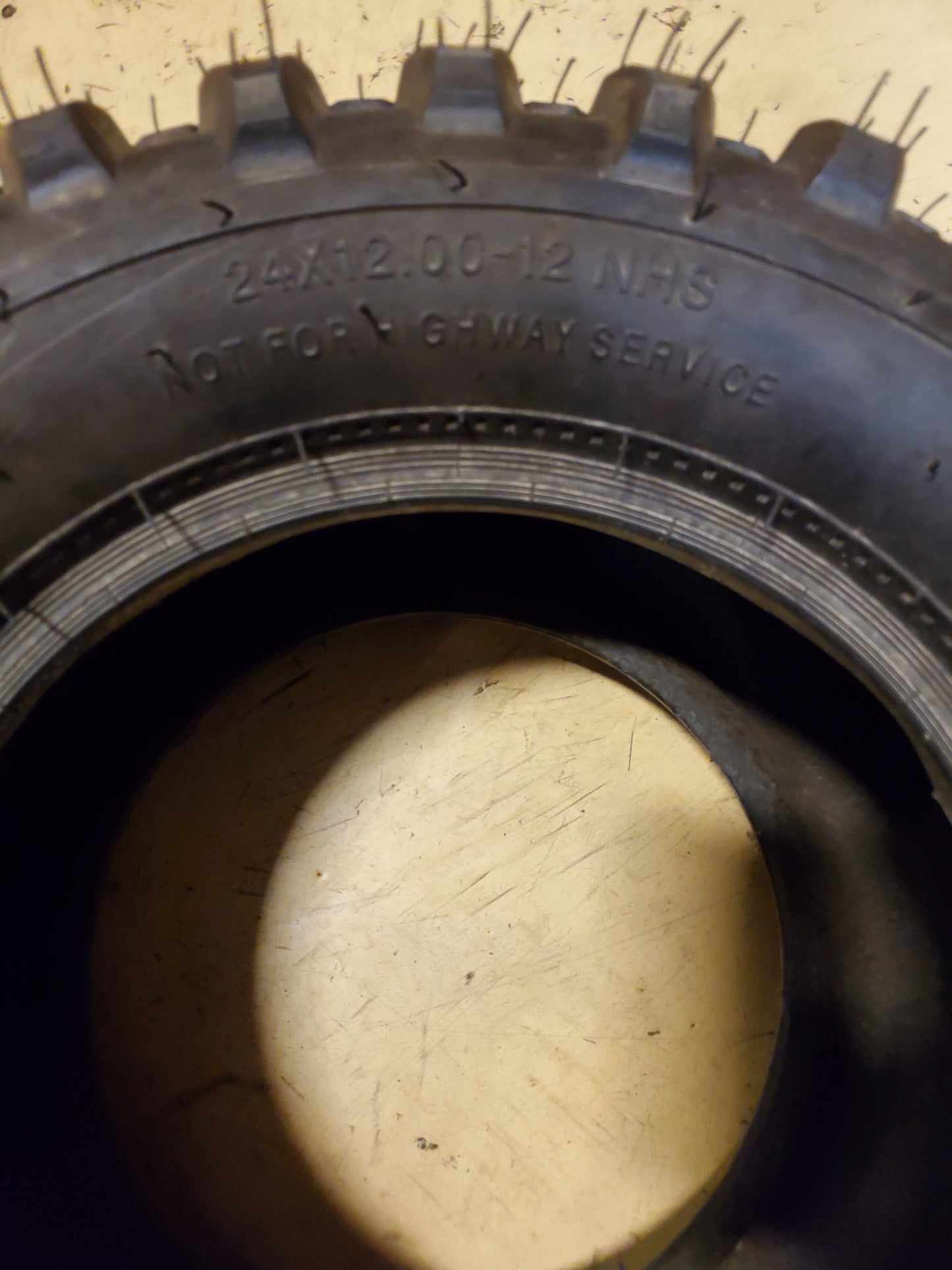 CARLISLE HD FIELD TRAX BSW 24 12 12 68F 2PLY ATV/UTV TIRE 560366