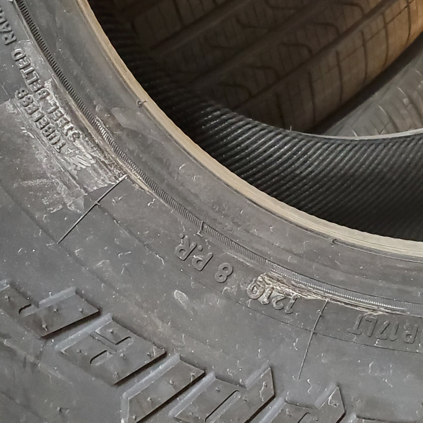 (KSL ONLY) 4 NITTO TRAIL GRAPPLER M/T BSW LT 38 13.5 17 121Q LRD 8PLY MUD TERRAIN TIRE 374200