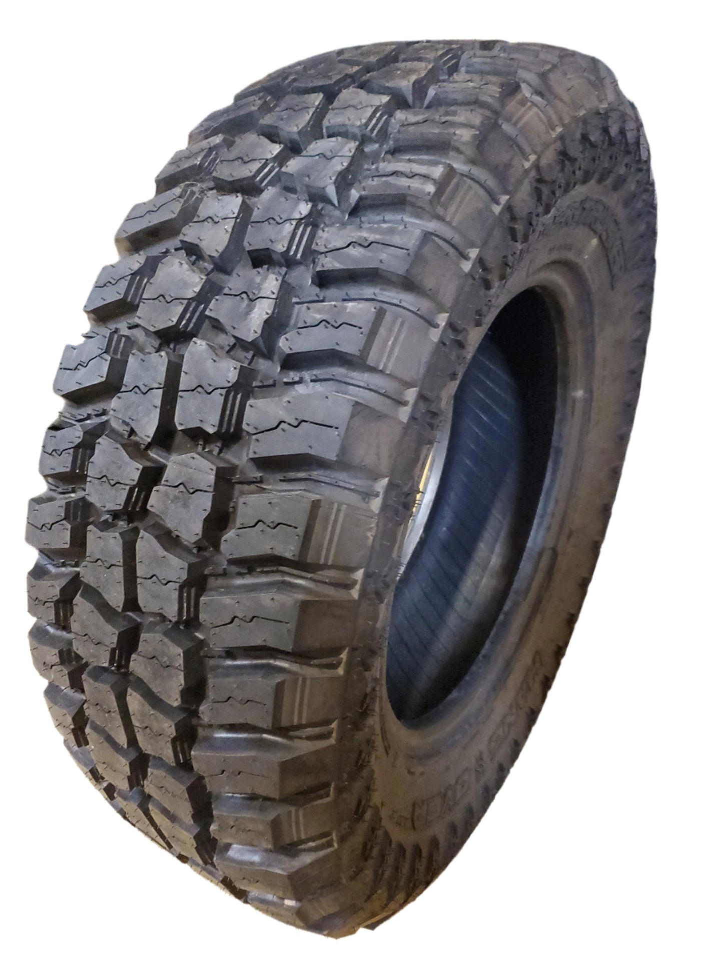 MUDDER TRUCKER HANG OVER BSW LT 265 70 17 121/118Q 10PLY MUD TIRE MDT2461