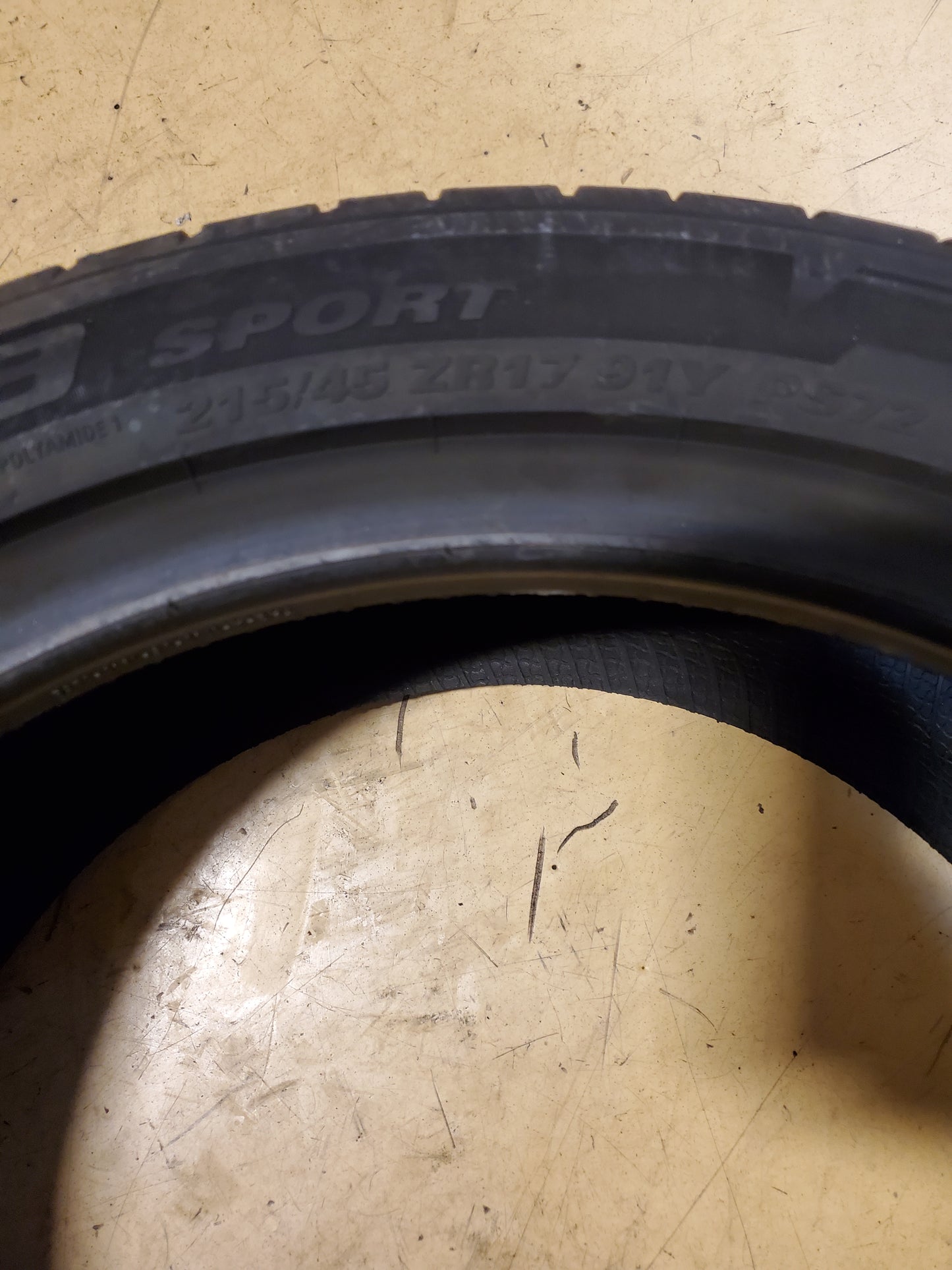 KUMHO ECSTA SPORT PS72 BSW P 215 45 17 91Y UHP TIRE 2363143