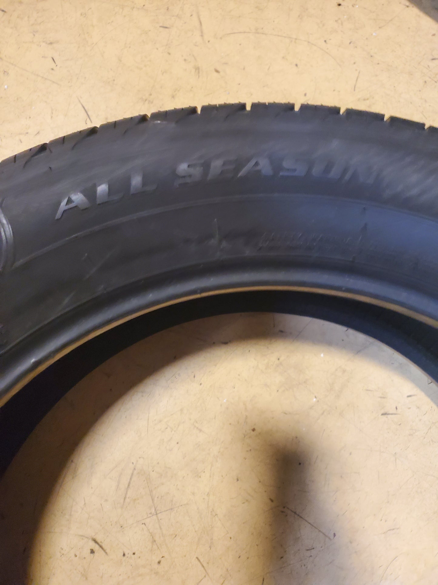 FIRESTONE ALL SEASON BSW P 255 55 20 107H TIRE 003092
