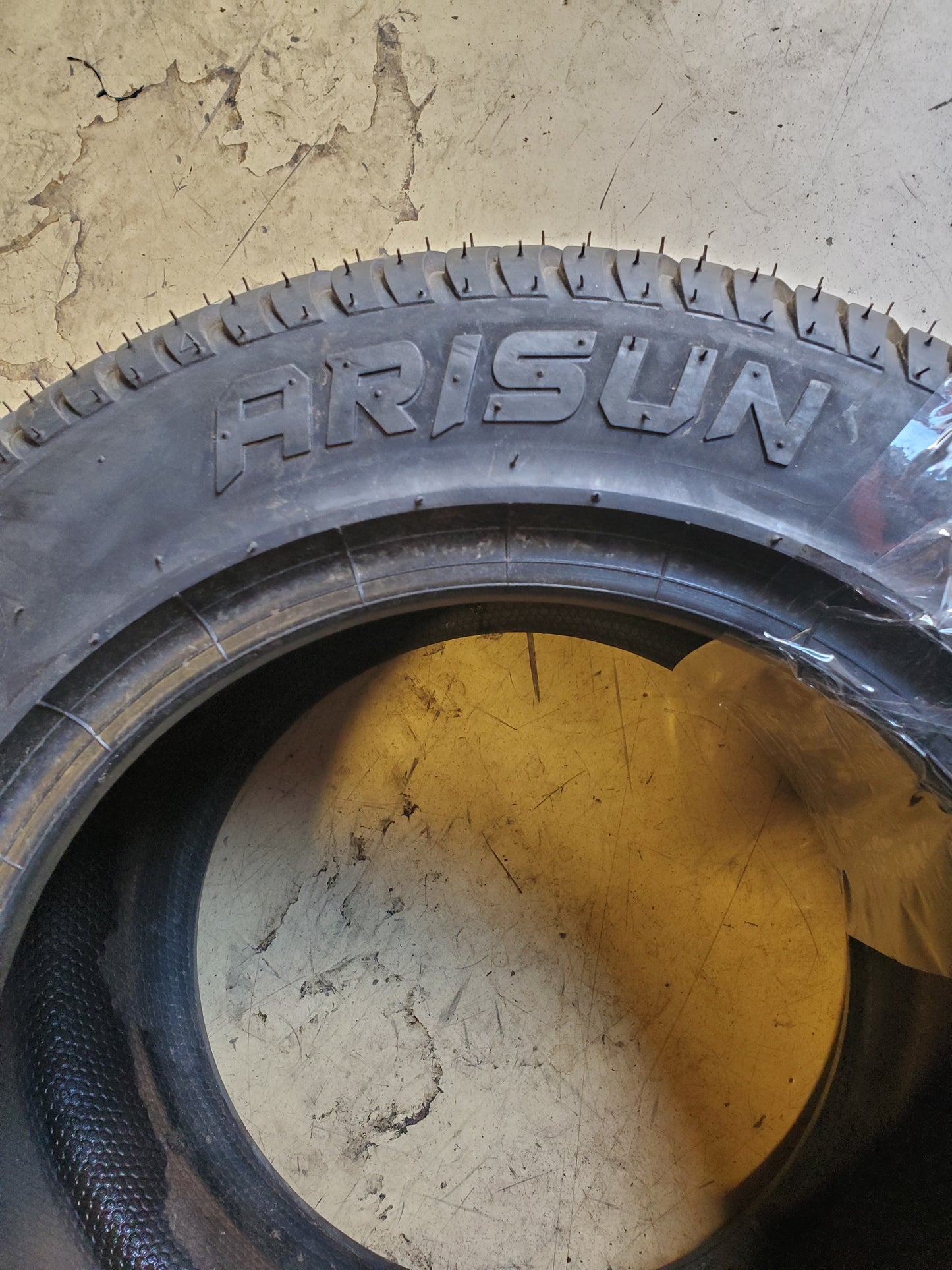 ARISUN CRUZE BSW 205 50 10 67F 4PLY GOLF TIRE AC5010
