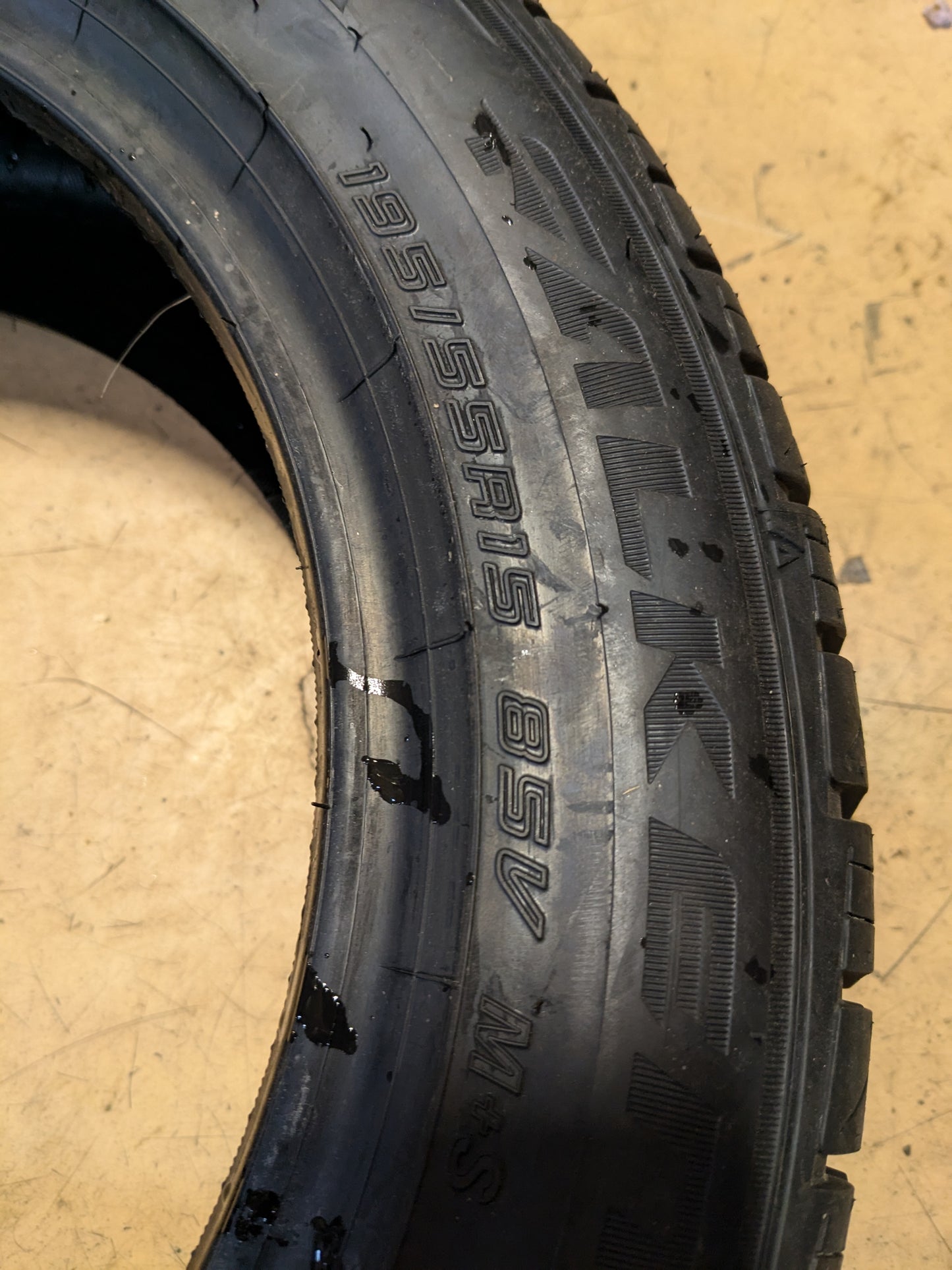 2 FALKEN ZIEX ZE950 A/S BSW P 195 55 15 85V UHP ALL SEASON TIRE 28952561