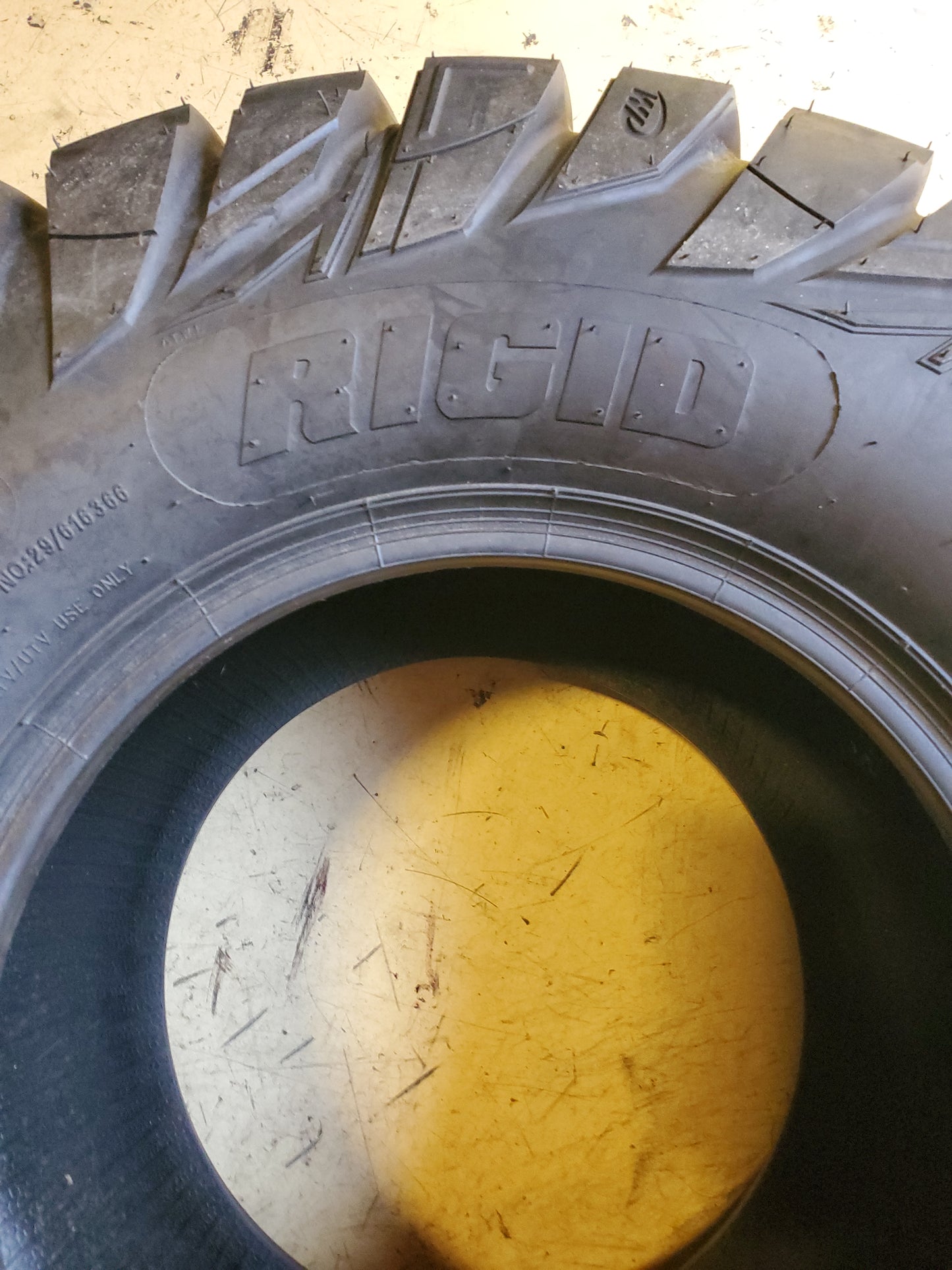 MOOSE RIGID BSW 26 11 12 60M 6PLY ATV/UTV TIRE 03201290